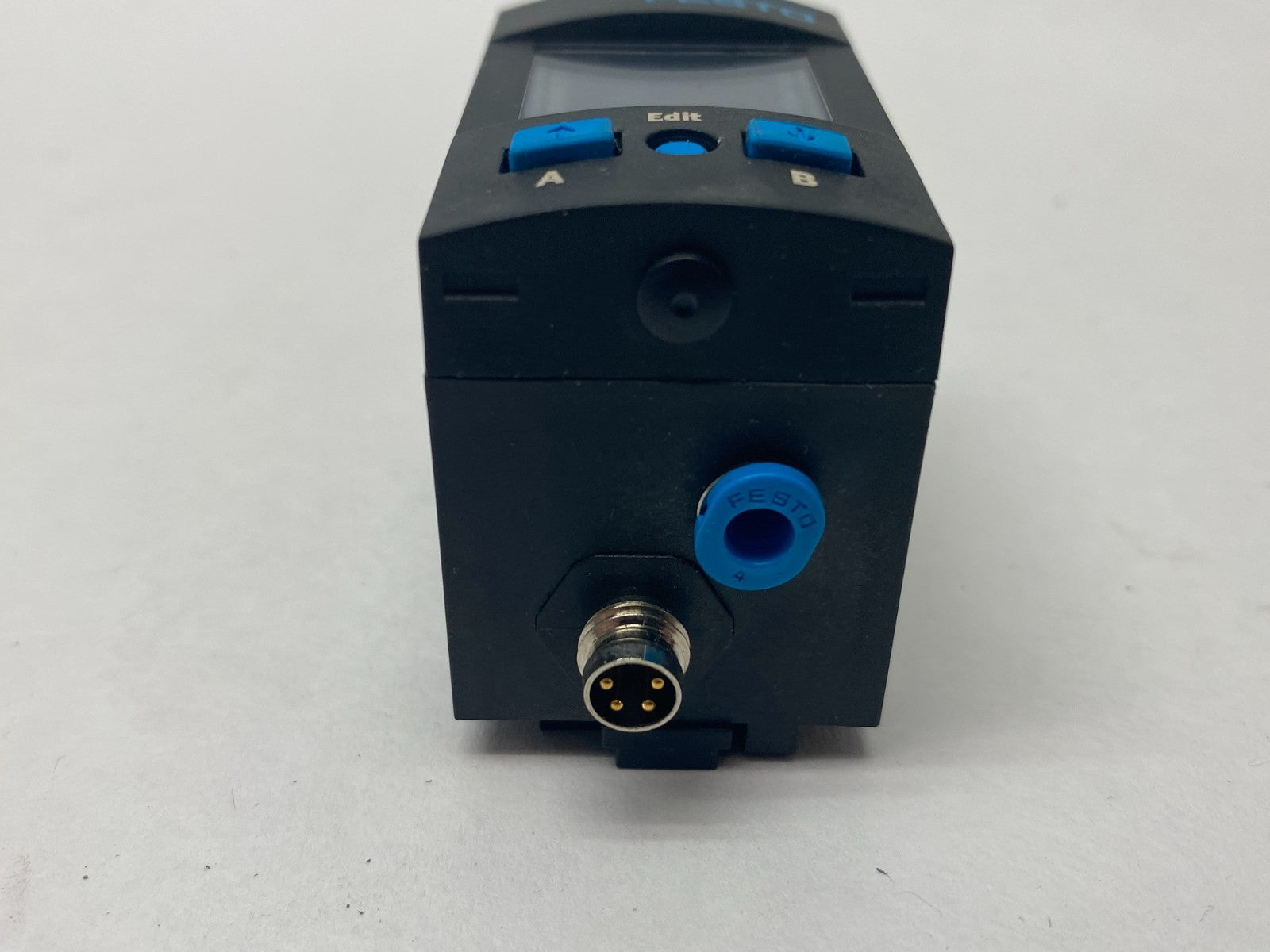 Festo SPAU-P10R-W-Q4D-L-PNLK-PNVBA-M8D Digital Pressure Sensor 8001237 - Maverick Industrial Sales