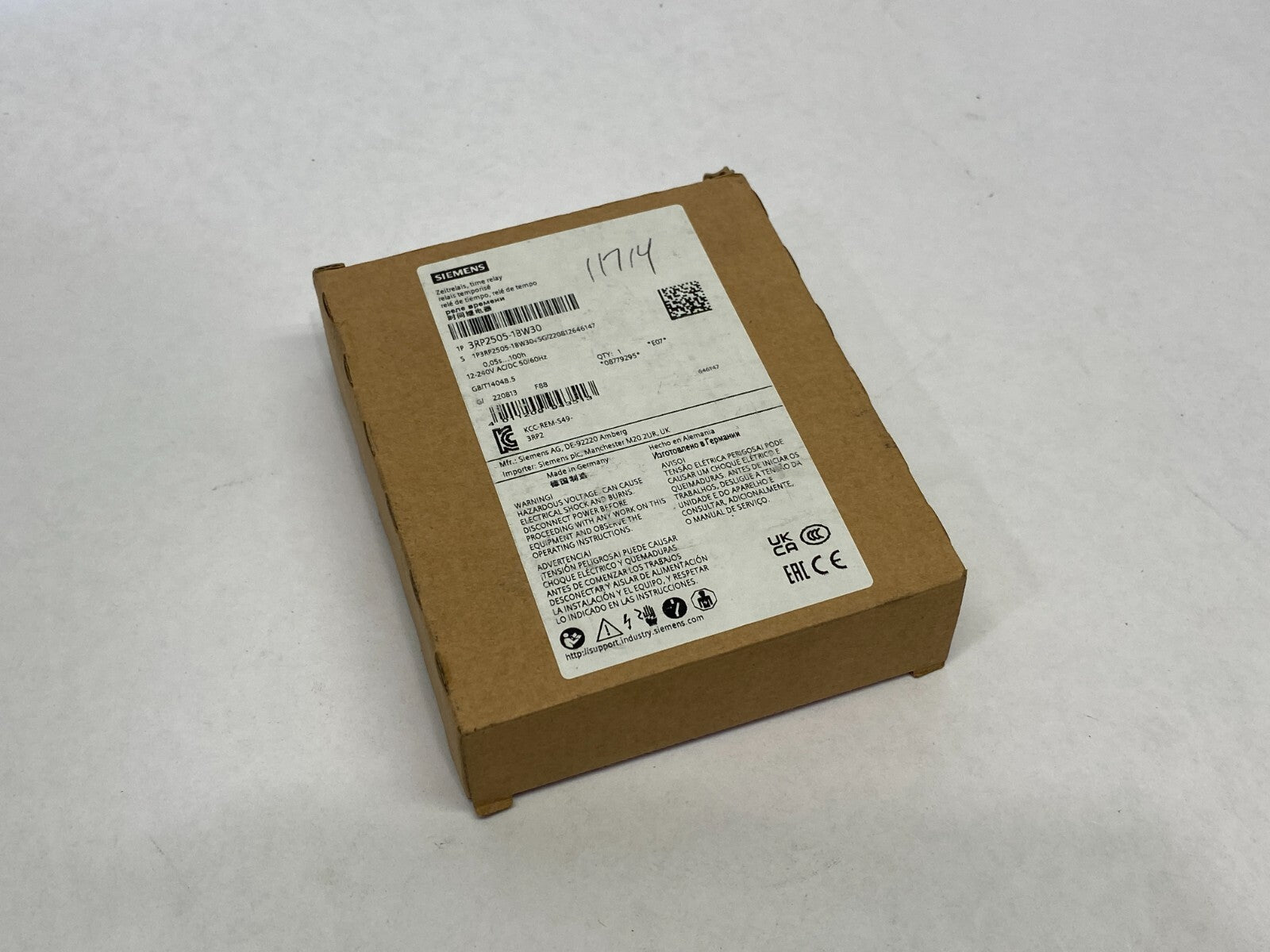 Siemens 3RP2505-1BW30 Multifunction Timing Relay 2-Change Over Contacts - Maverick Industrial Sales