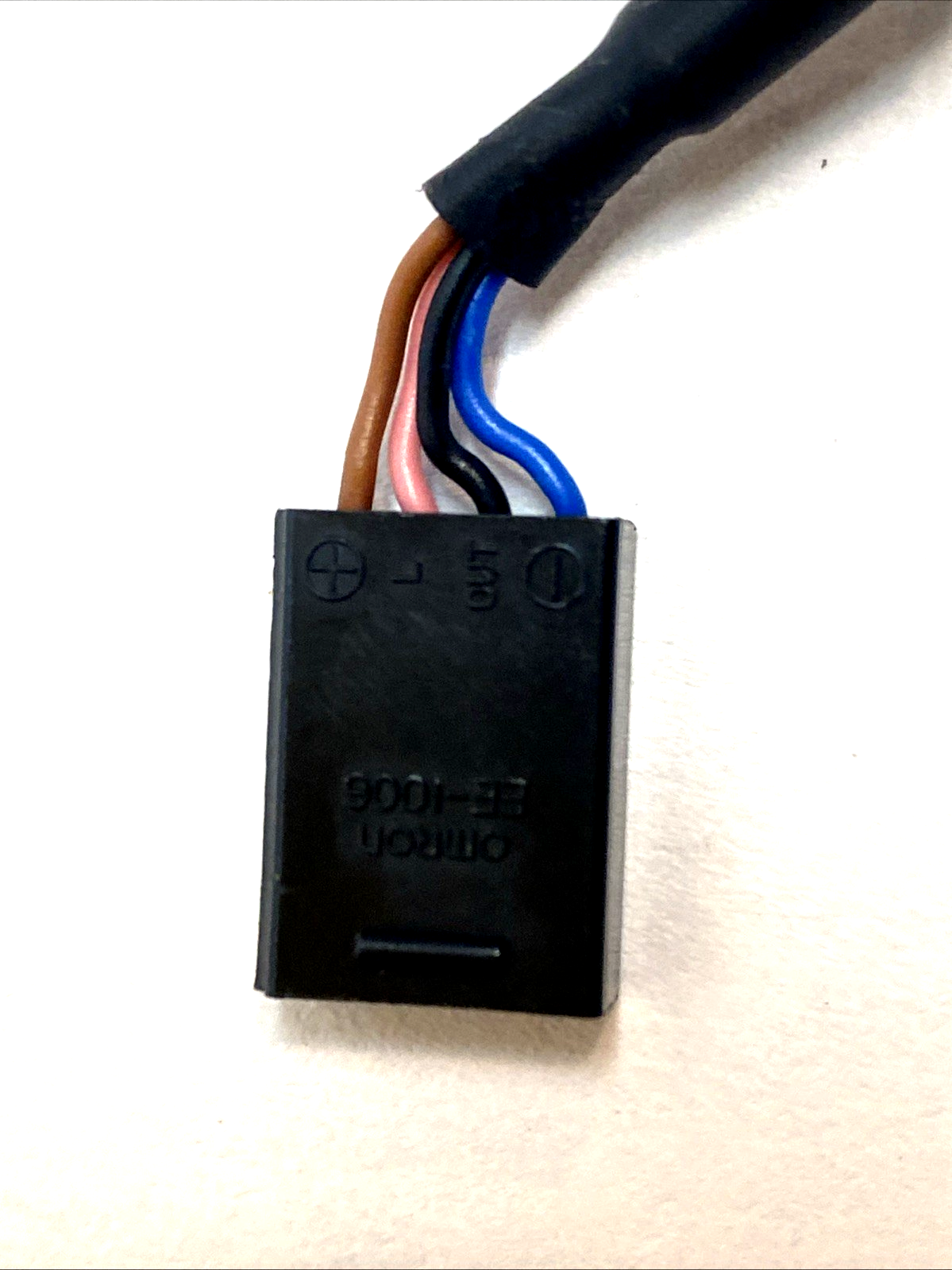 EE‑1006 | Omron Sensor Cable 4‑Pin Photomicrosensor Connector 2M - Used - Maverick Industrial Sales
