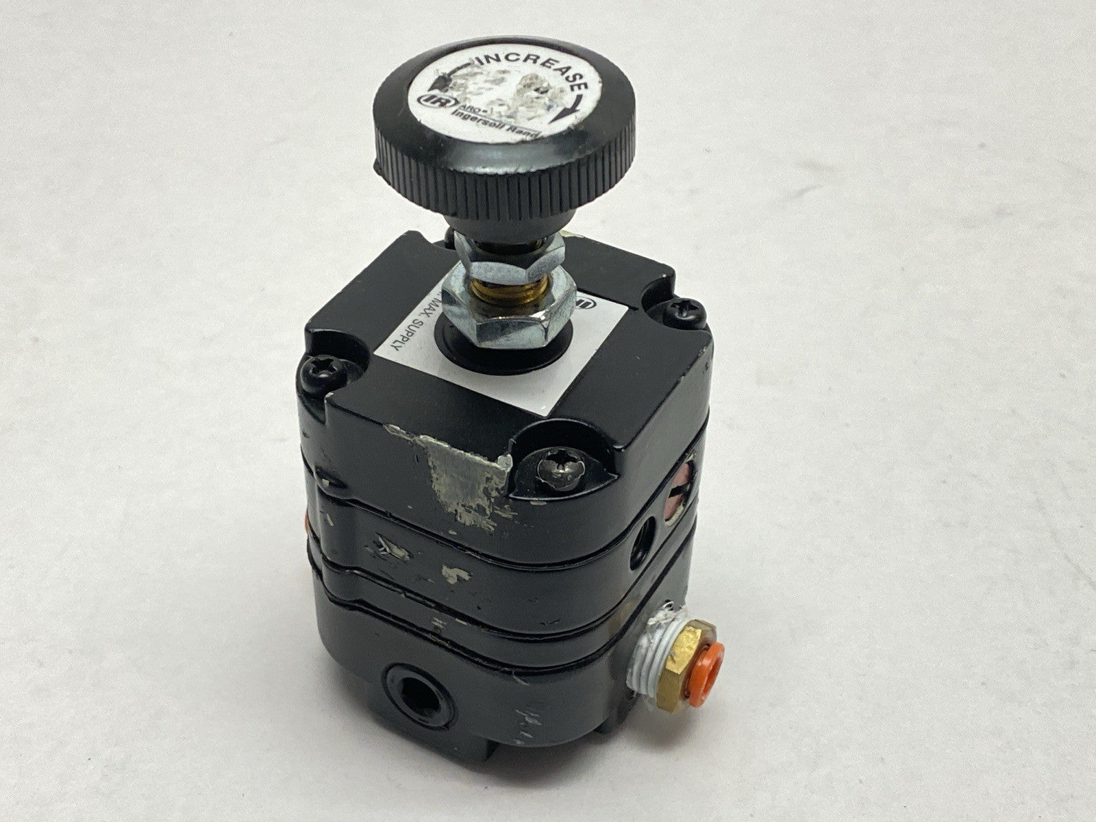 PR4021-300 | Ingersoll Rand Precision Pressure Regulator 150 PSI Max - Used - Maverick Industrial Sales