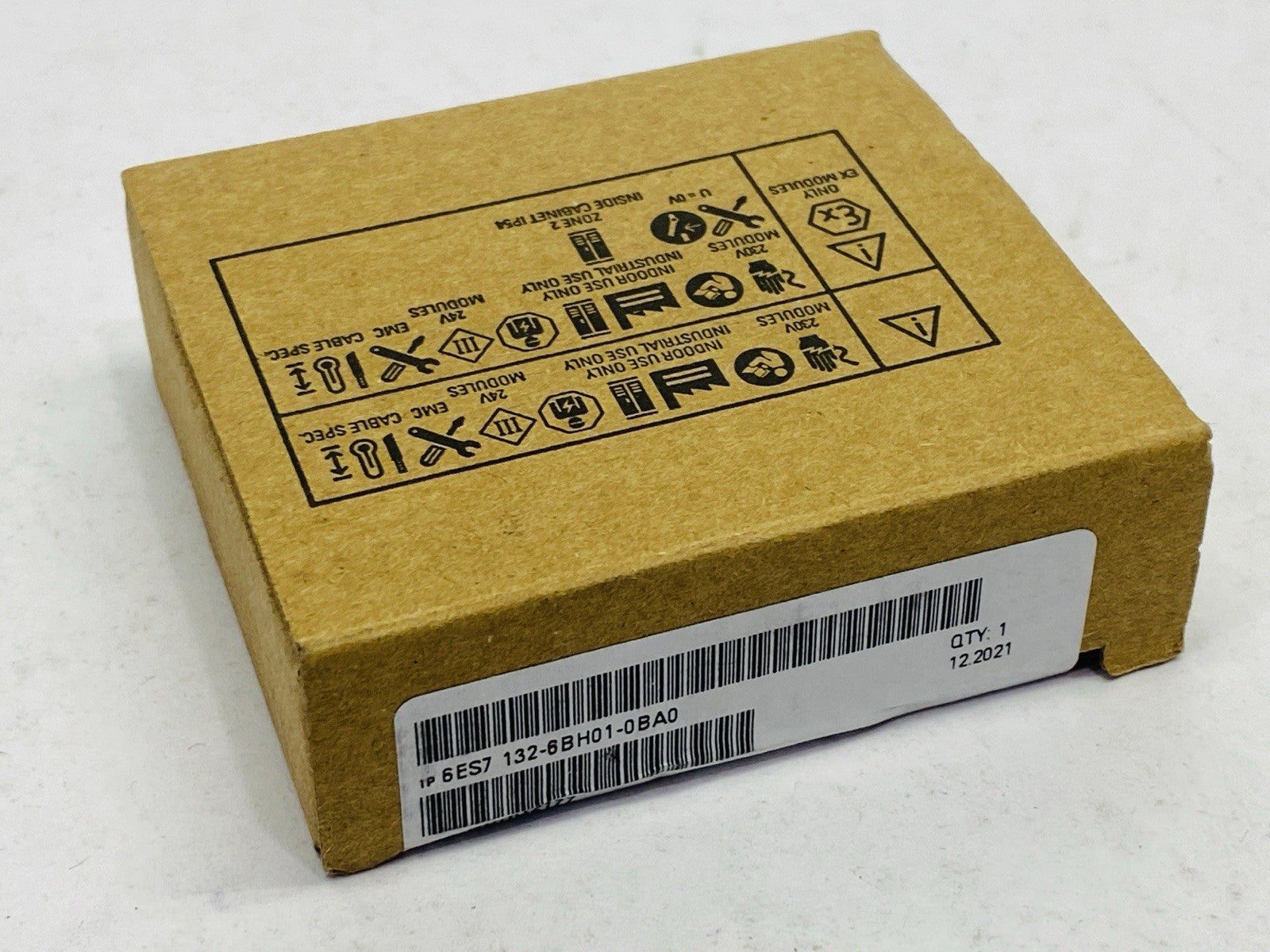 Siemens 6ES7 132-6BH01-0BA0 SIMATIC ET 200SP Digital Output Module DQ 16x 24VDC - Maverick Industrial Sales