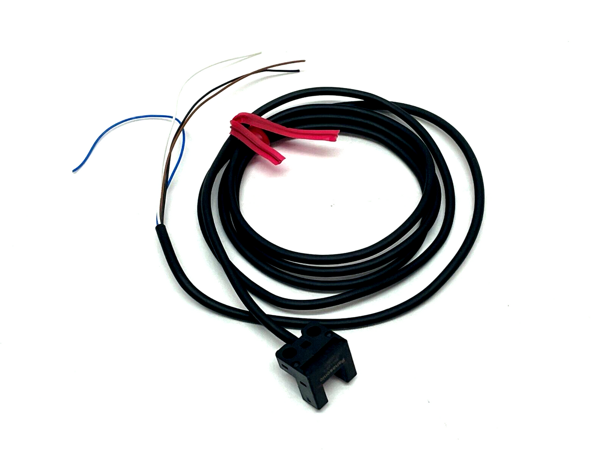 PM-L25-P | Panasonic U-shaped Micro Photoelectric Sensor 6mm Sensing Range - New – Open box - Maverick Industrial Sales