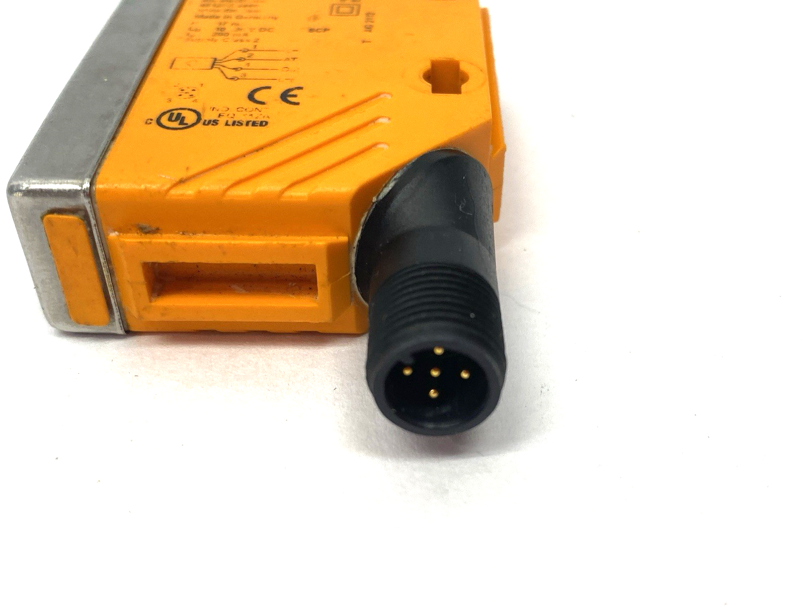 O5C500 | Ifm Rectangular Color Recognition Sensor O5C-MAKG/US100 - Used - Maverick Industrial Sales