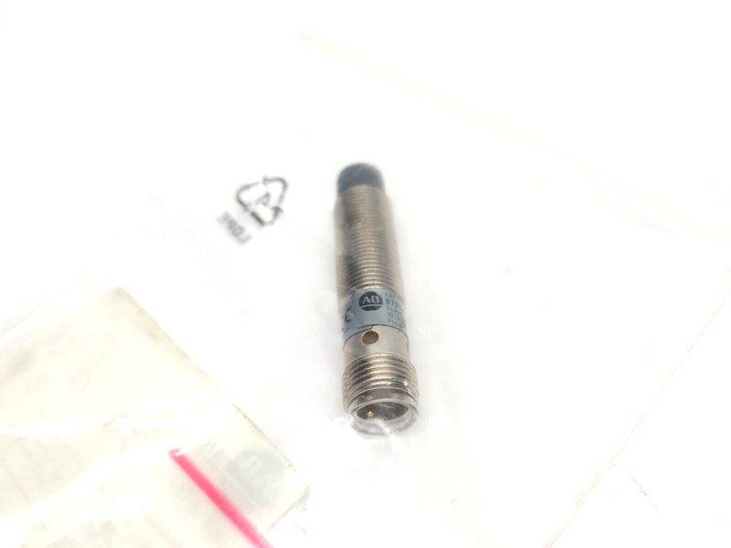 Allen Bradley 872C-DH4NP12-D4 Ser. E Inductive Proximity Sensor, M12 3-Pin - Maverick Industrial Sales