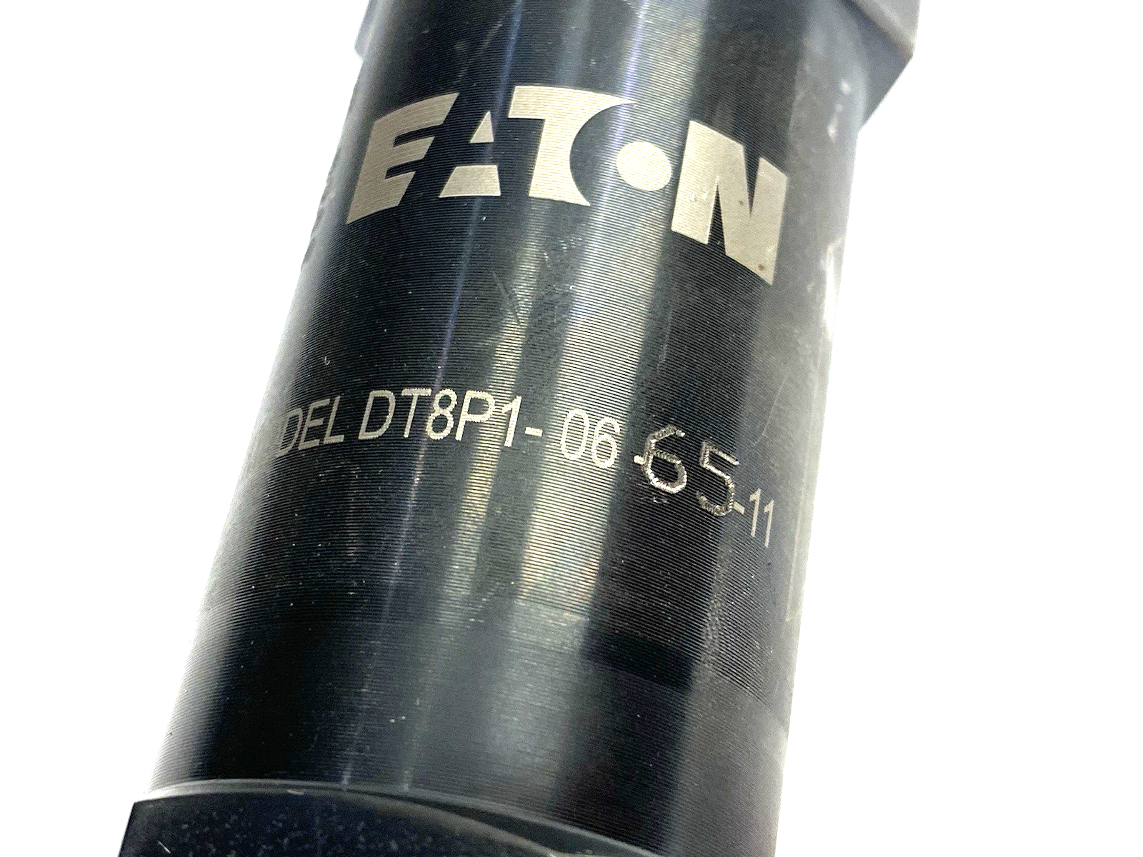 Eaton DT8P1-06-65-11 Vickers® Check Valve WR D20S - Maverick Industrial Sales
