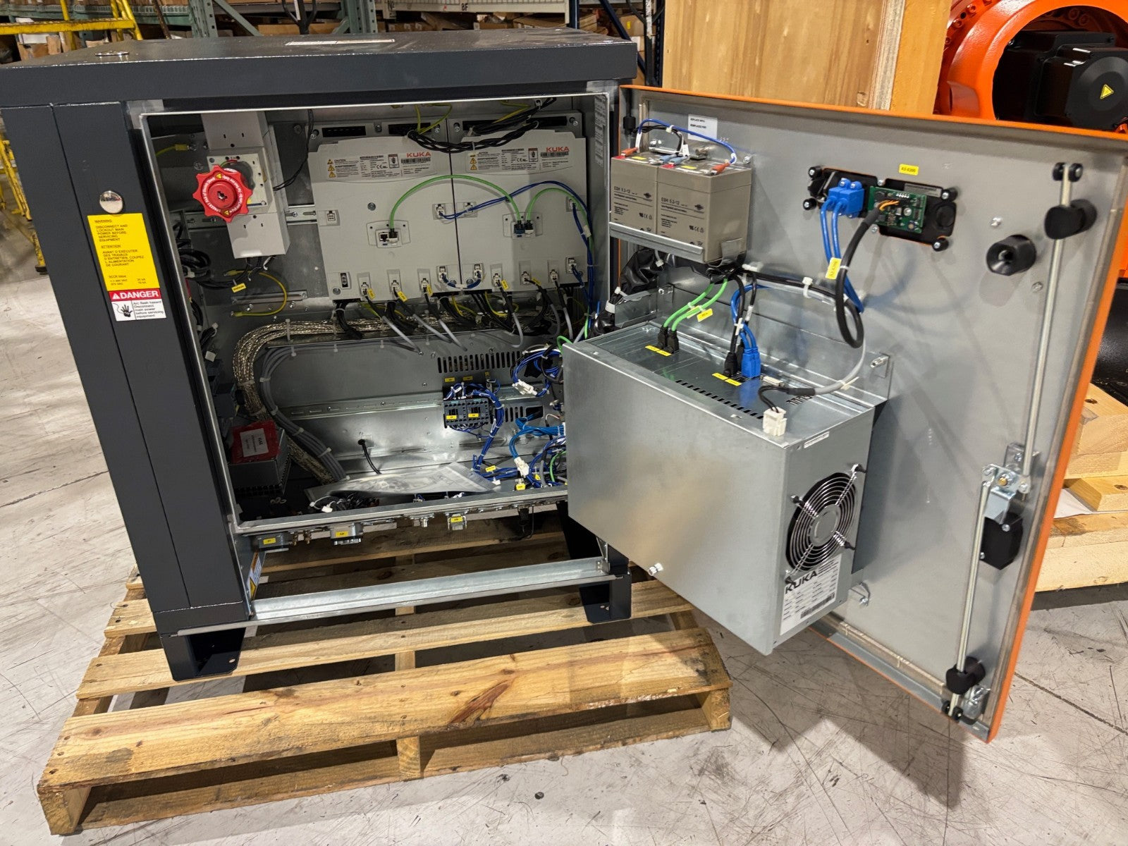 Kuka KR 120 R3100-2 / FLR Robot System KR C4 NA UL Control Cabinet GA20 A (2021) - Maverick Industrial Sales