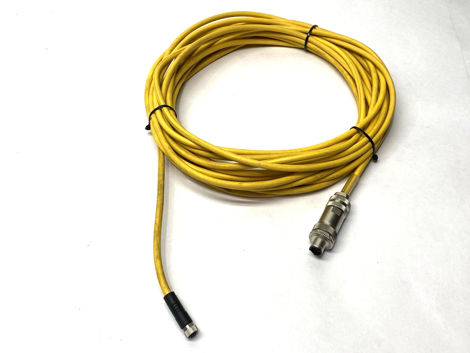 Pilz 533152 PSEN Conntector Cable M8 10m DAMAGED CONNECTOR - Maverick Industrial Sales
