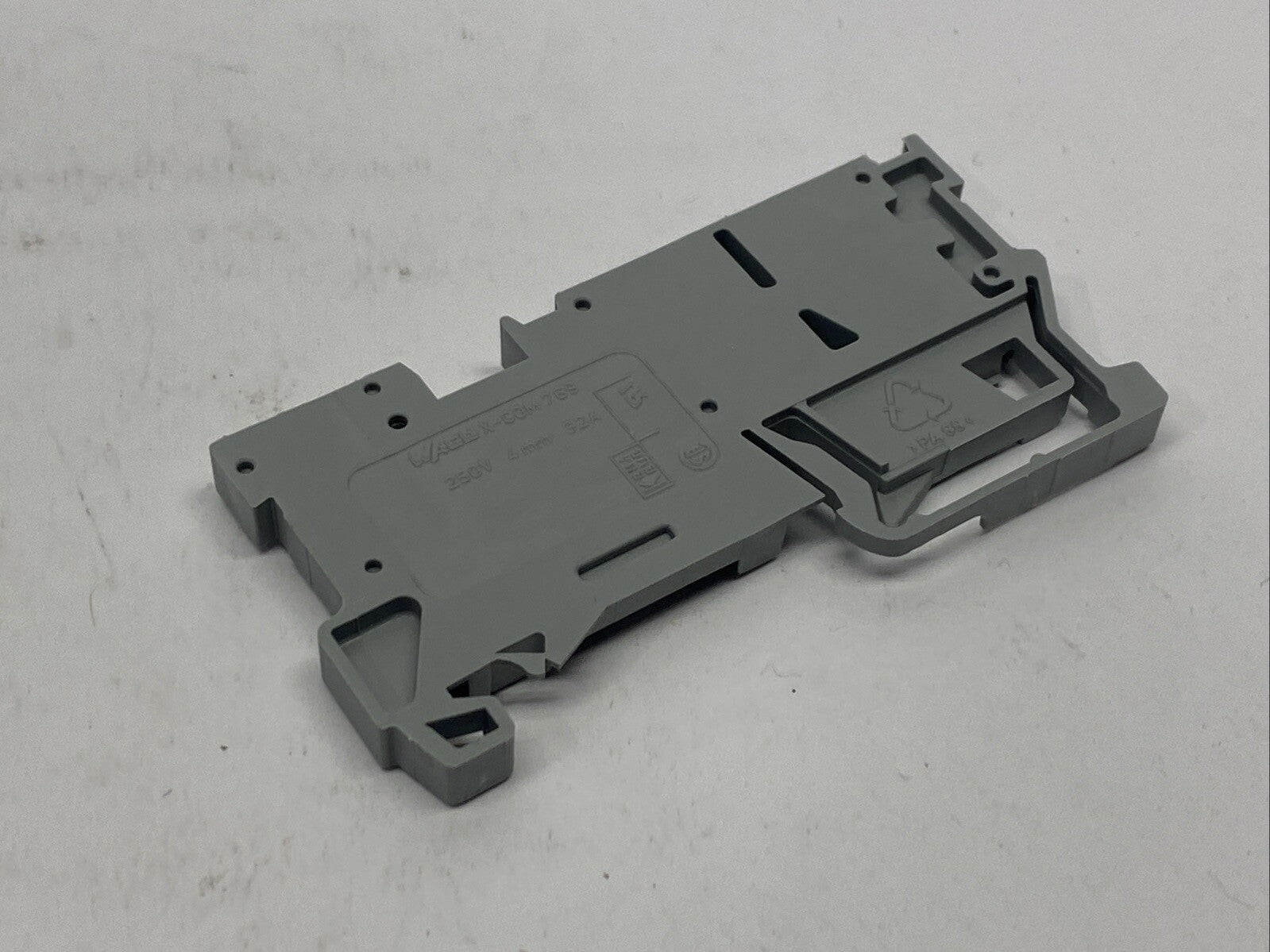 Wago 769-251 Terminal Block 2 Conductor Gray 250V LOT OF 14 - Maverick Industrial Sales