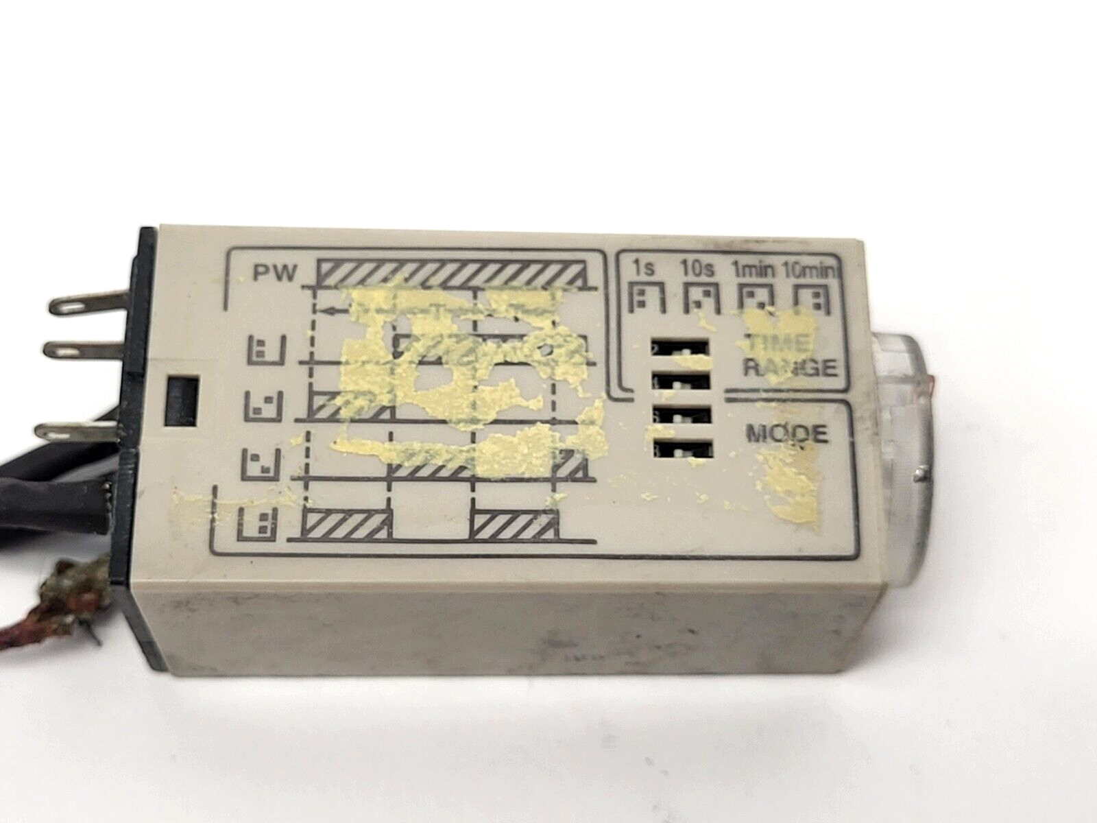 Omron H3YN-2 Time Delay Relay 250V - Maverick Industrial Sales