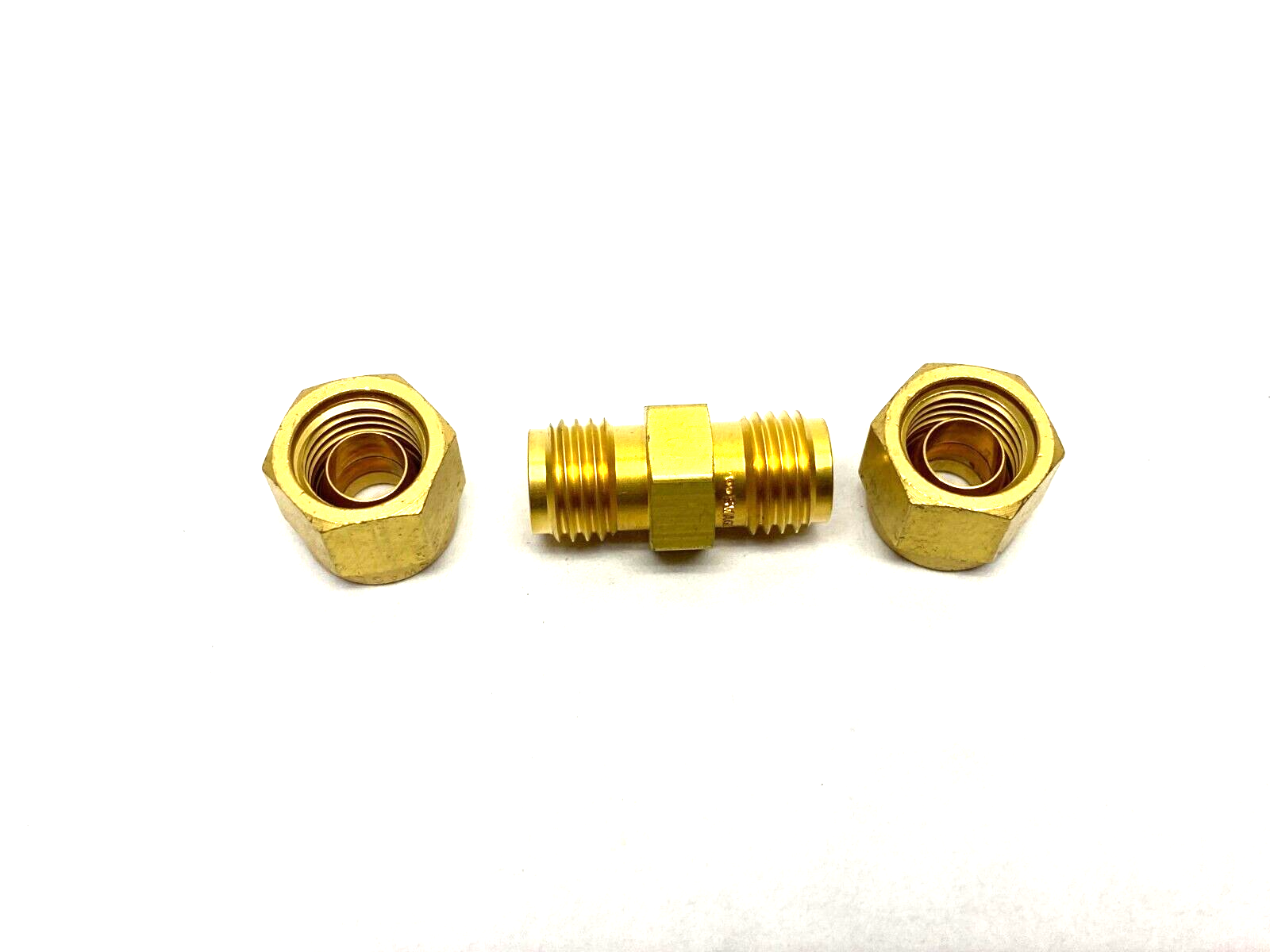 Swagelok B-400-6 Brass Union Compression Fitting 1/4" to 1/4" Tube - Maverick Industrial Sales