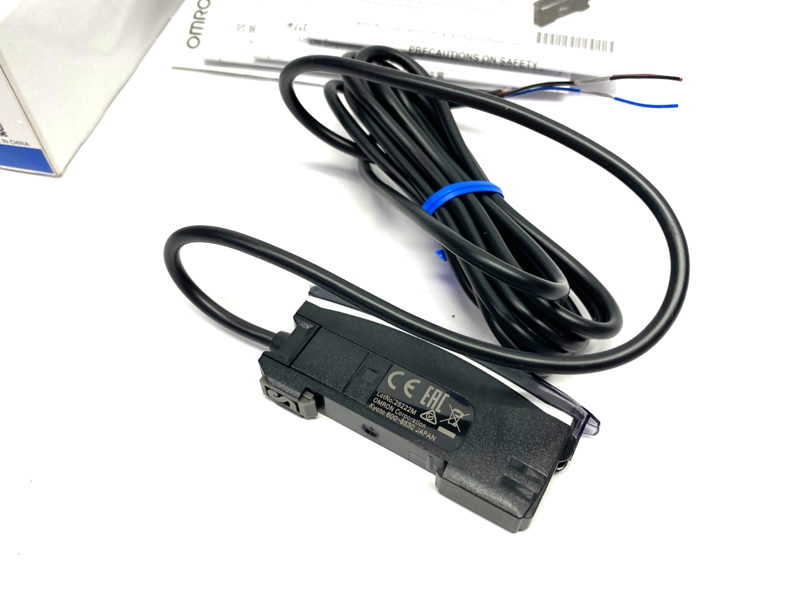 Omron E3X-HD41 Smart Fiber Sensor Digital Amplifier Unit - Maverick Industrial Sales