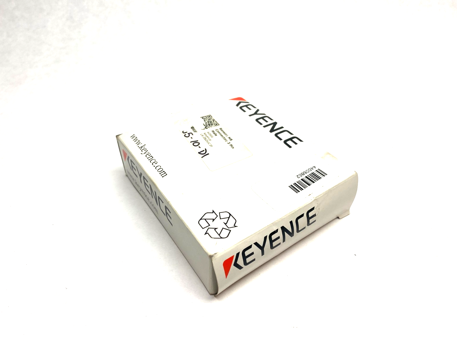 Keyence LR-ZB250C3P Self-Contained CMOS Laser Sensor, M8 3-Pin, 10-30VDC - Maverick Industrial Sales