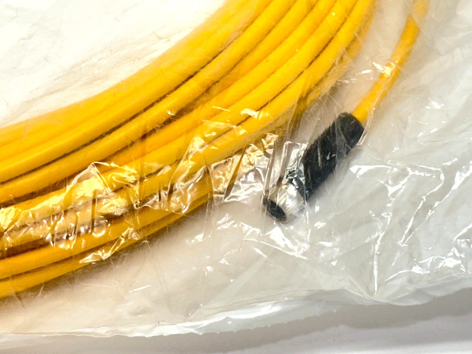 533141 | Pilz PSEN Cable M8 Female Connector 4-Pin 30m - New - Maverick Industrial Sales