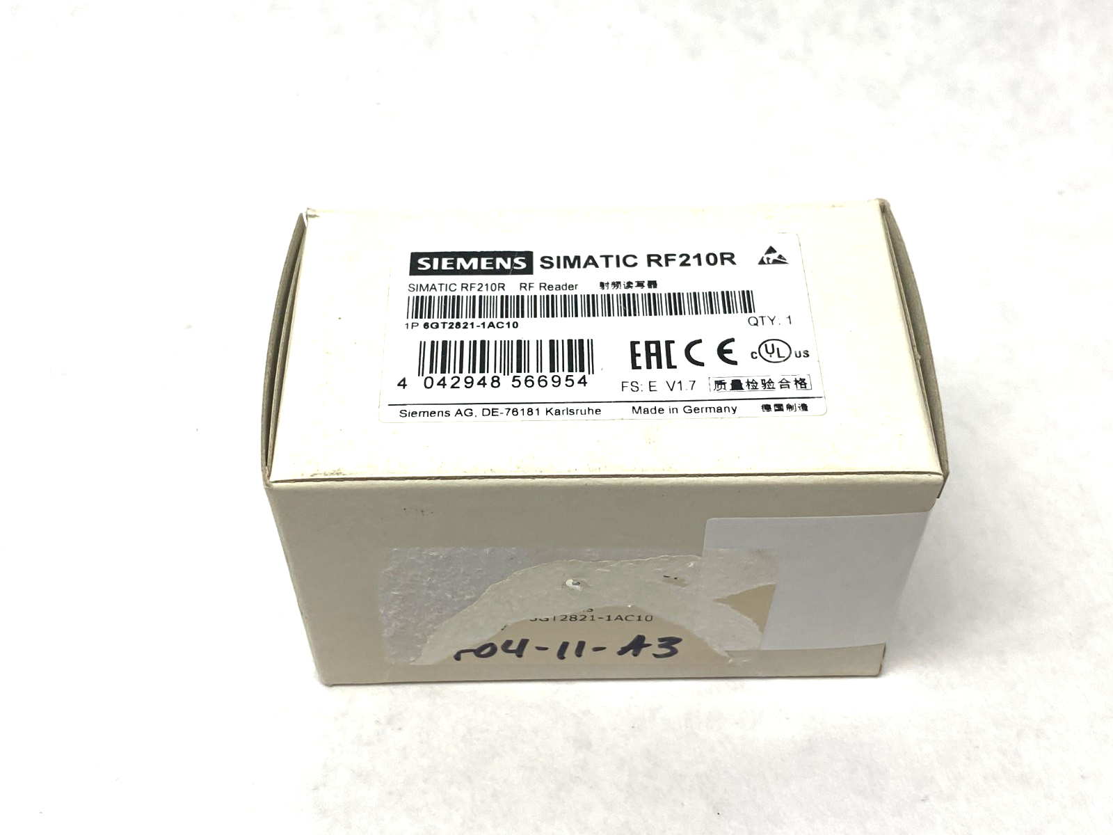 Siemens 6GT2821-1AC10 SIMATIC RF210R RF Reader IP67 RS422 Interface - Maverick Industrial Sales