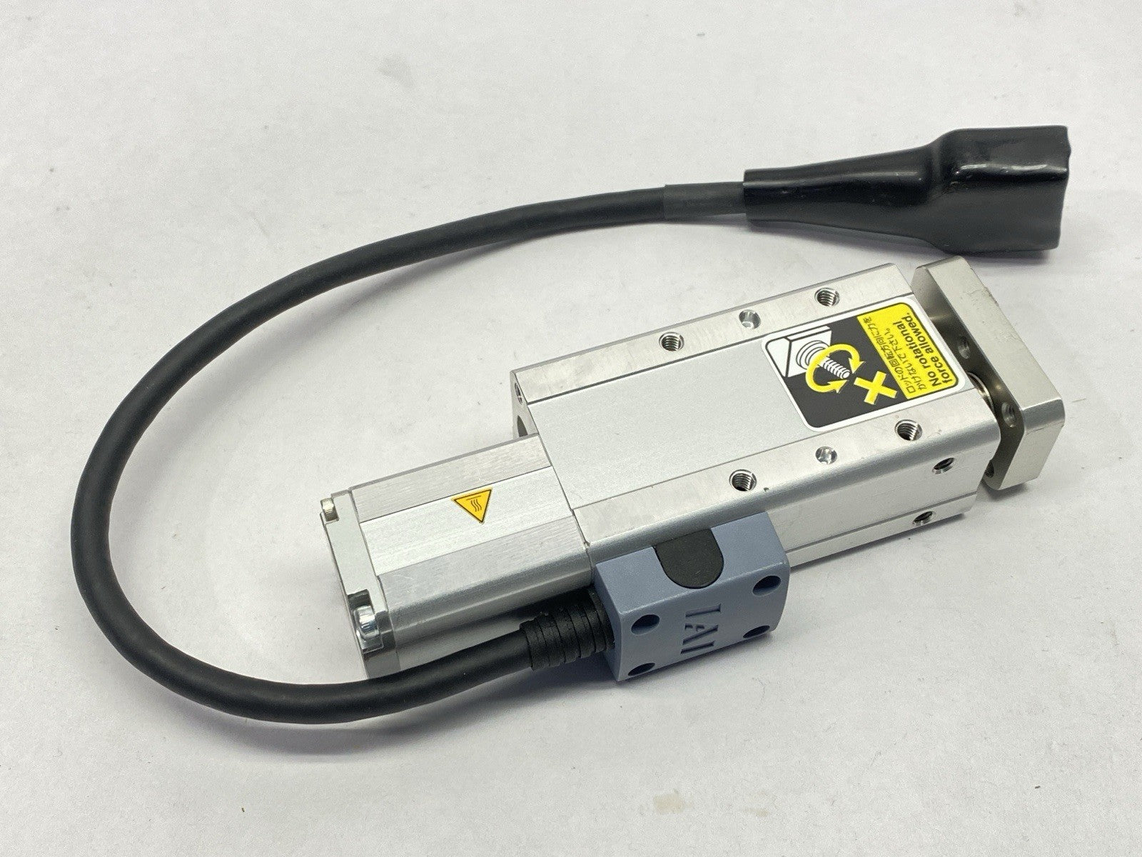 RCA2-GS3NA-I-10-4-30-A3-M-B | IAI ROBO Cylinder Electric Actuator 30mm Stroke - Used - Maverick Industrial Sales
