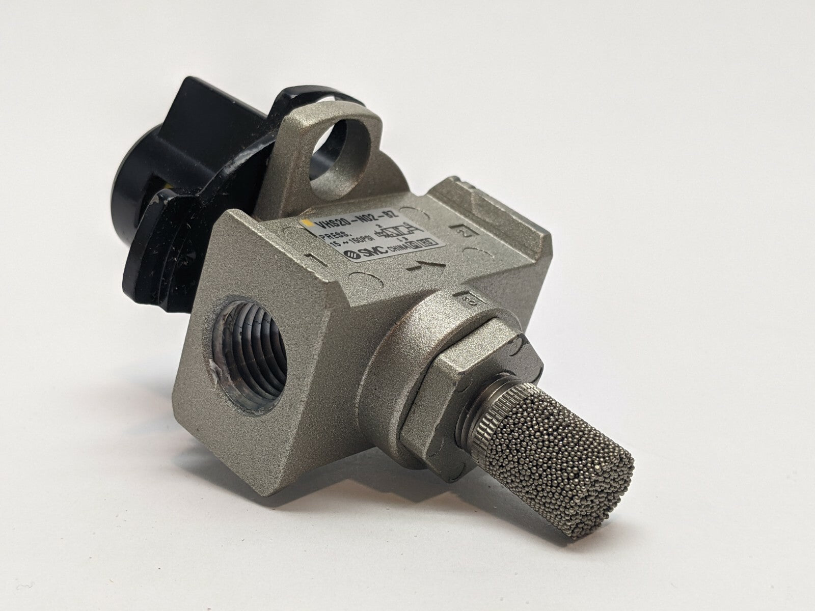 VHS20-N02-BZ | SMC Lock Out Valve - Used - Maverick Industrial Sales