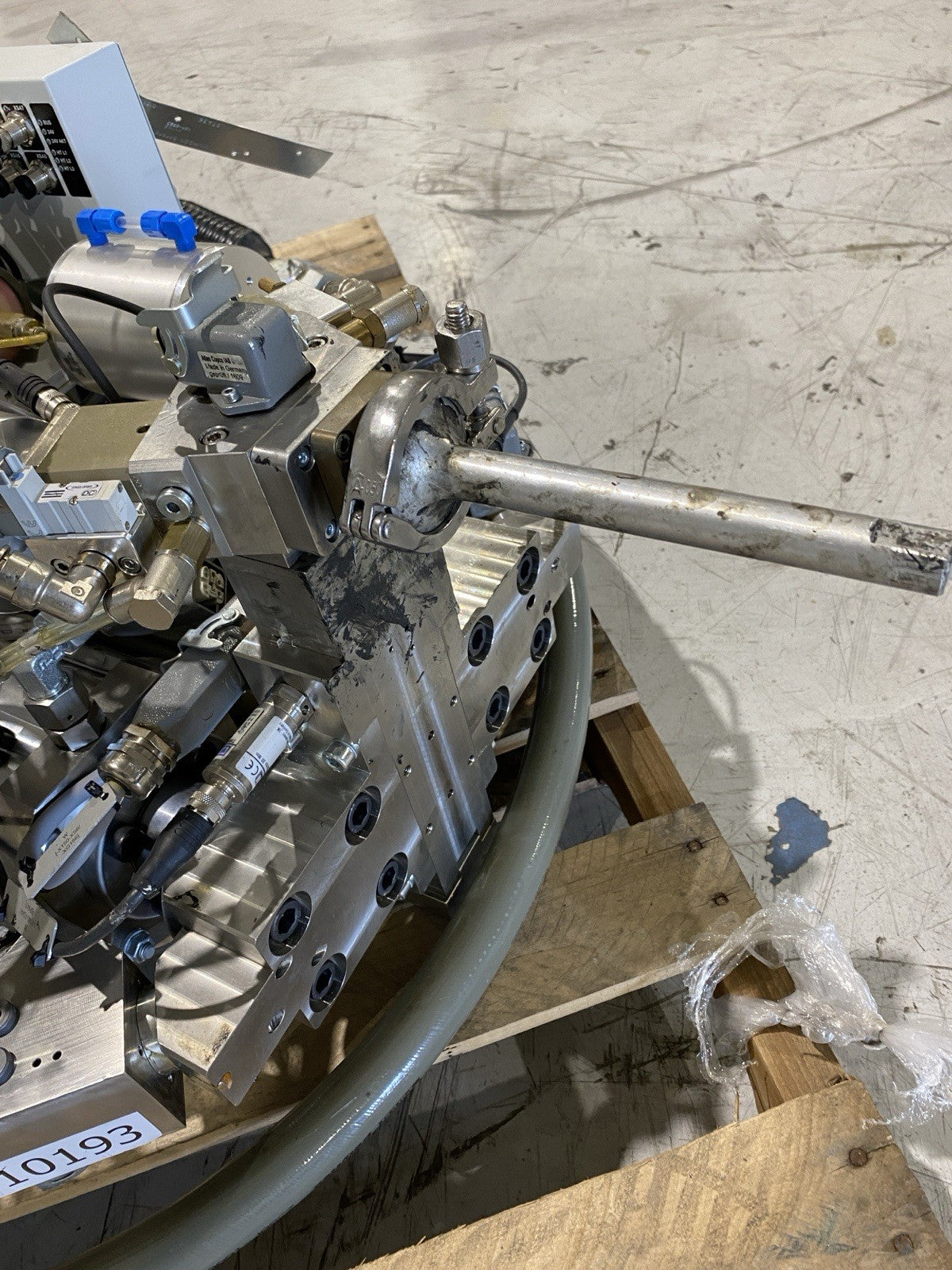 83724.000045 | Atlas Copco SCA Dispenser Meter - Used - Maverick Industrial Sales