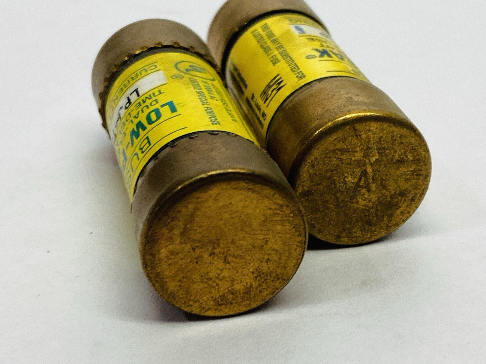 Bussmann LPJ-1SP Low-Peak Dual Element Time Delay Fuse 1A 600VAC LOT OF 2 - Maverick Industrial Sales