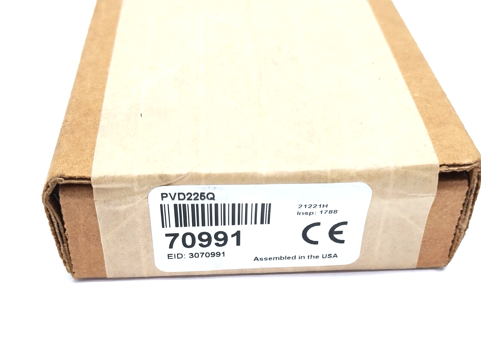 Banner PVD225Q Part Verification Array 225mm 8-Channel, M12 5-Pin Male 2m, 70991 - Maverick Industrial Sales