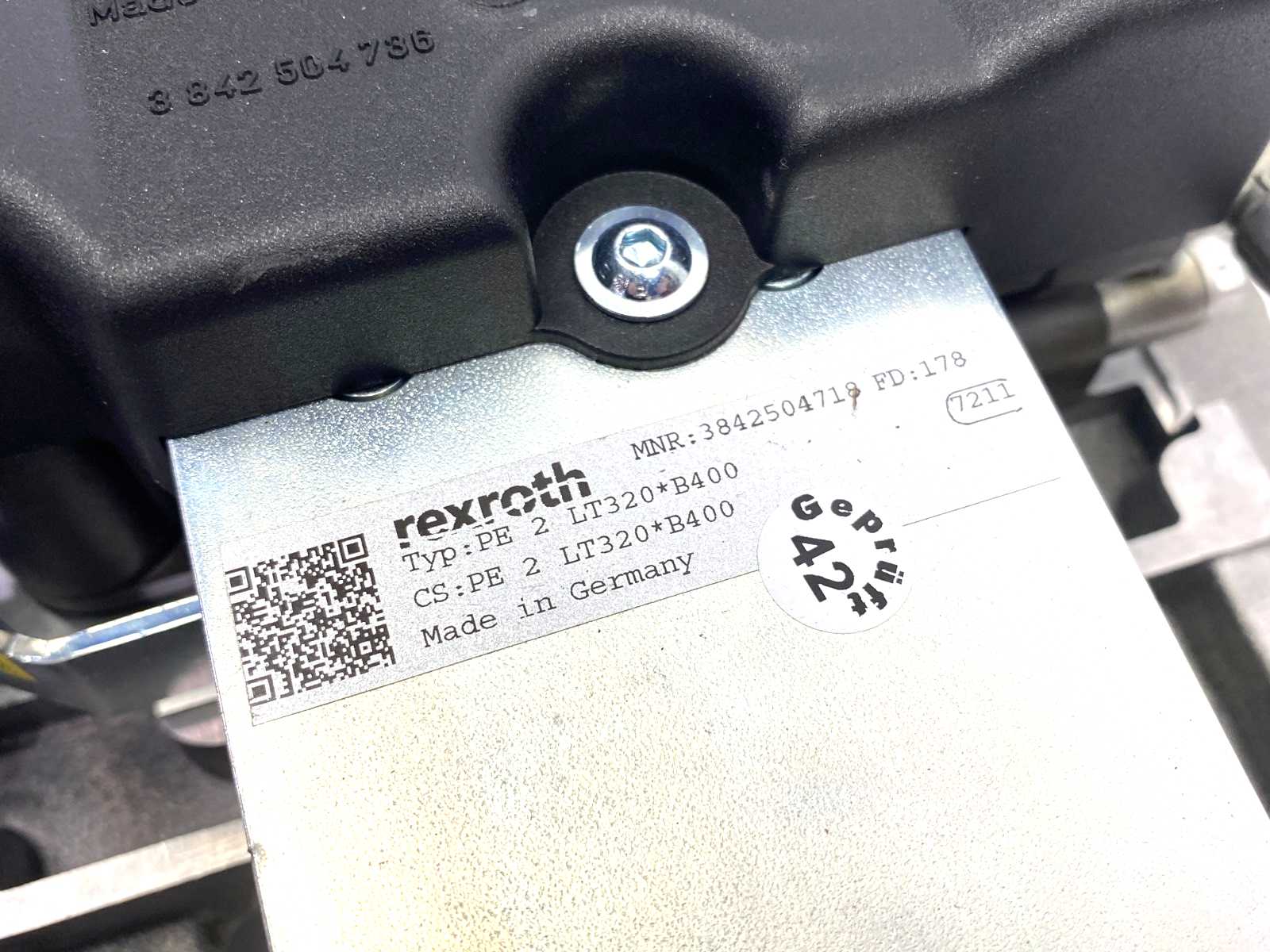 3842504718 | Bosch Rexroth Workpiece Pallet PE 2 Positioning Unit, 400 x 320 - Used - Maverick Industrial Sales