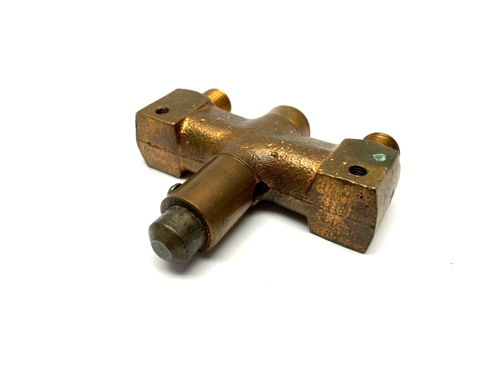 Redmer Air Devices V-29 Flow Control Pushbutton Valve - Maverick Industrial Sales