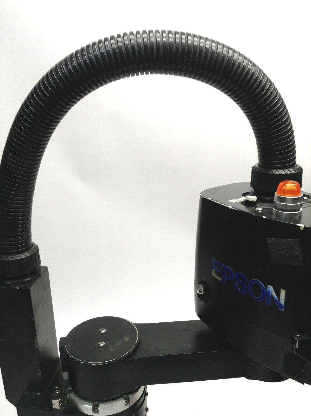 Seiko Epson E2C351S-UL 4 Axis Robot Arm 00835 Manipulator 05/2004 - Maverick Industrial Sales