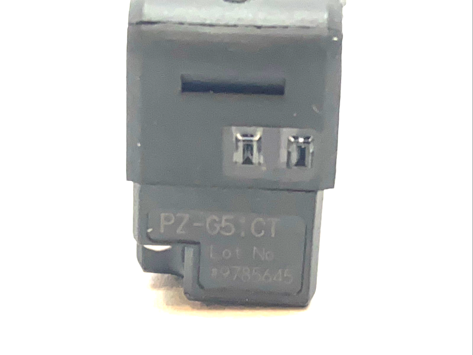 Keyence PZ-G51CT Photoelectronic Transmitter 10-30VDC - Maverick Industrial Sales
