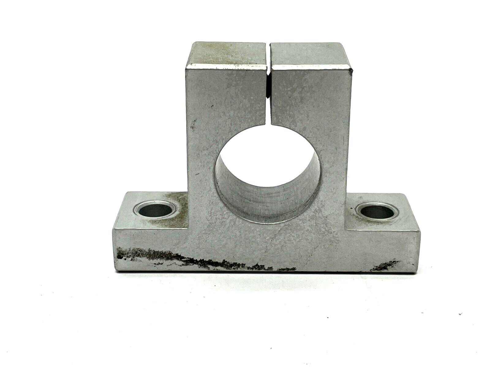 80/20 5870 Narrow Horizontal Stanchion Base 15 Series 1" - Maverick Industrial Sales