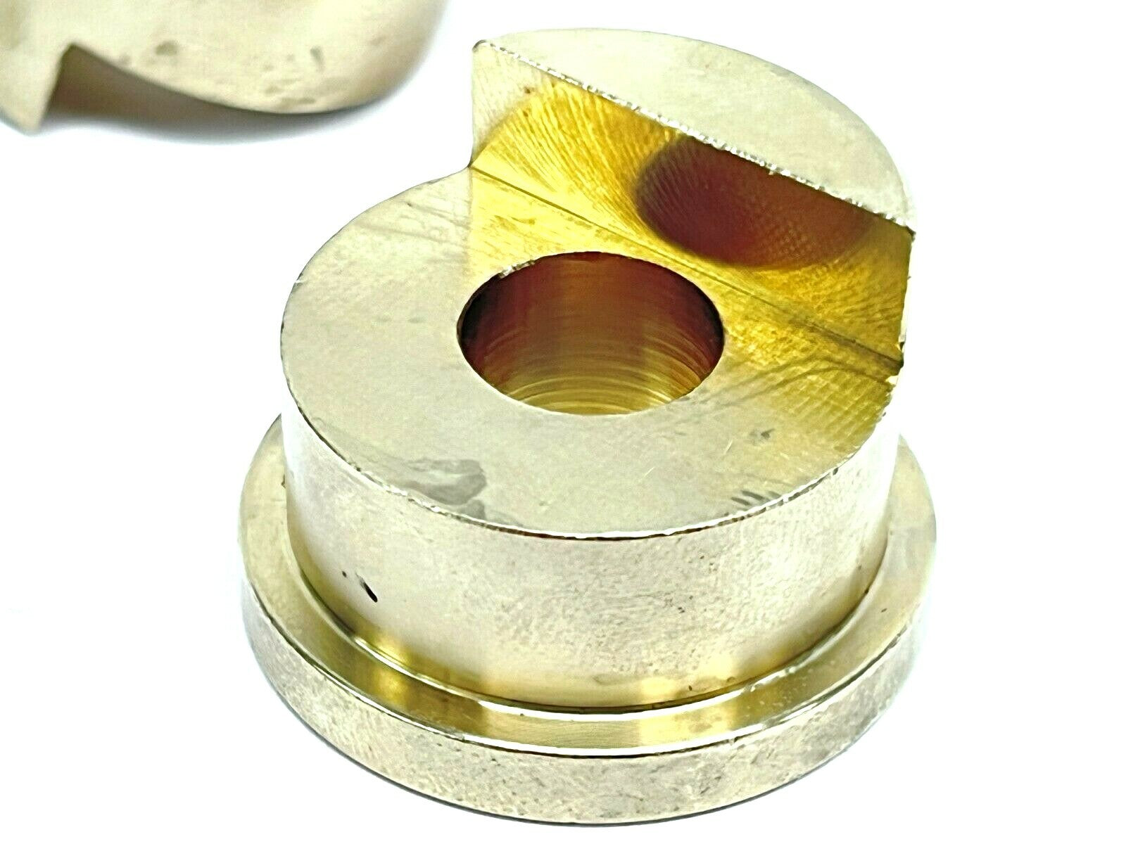 PE USA 0A640L004 Bushing Luxor LOT OF 2 - Maverick Industrial Sales