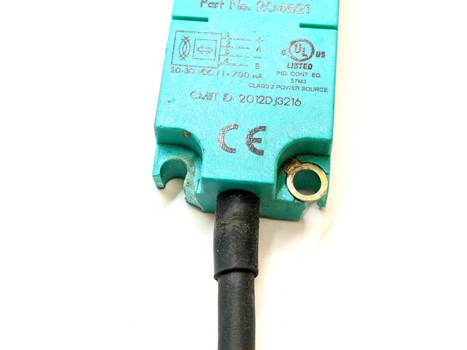 Pepperl+Fuchs IQH1-F61-V1 DENT-I Read/Write Head 204621 CRACKED MOUNTING HOLES - Maverick Industrial Sales