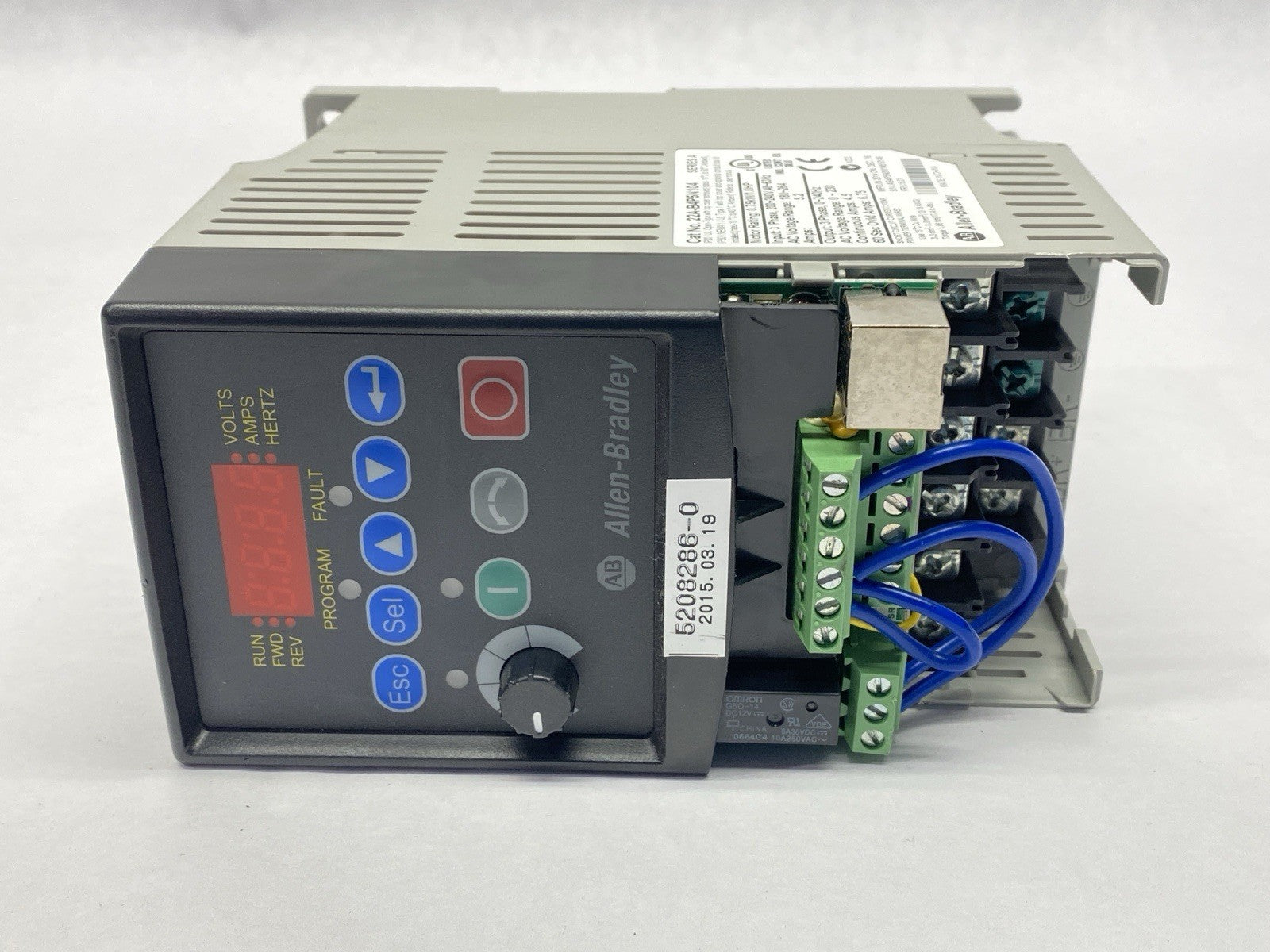 22A-B4P5N104 | Allen Bradley Ser A PowerFlex AC Drive 4-0.75kW 1HP - For parts or not working - Maverick Industrial Sales