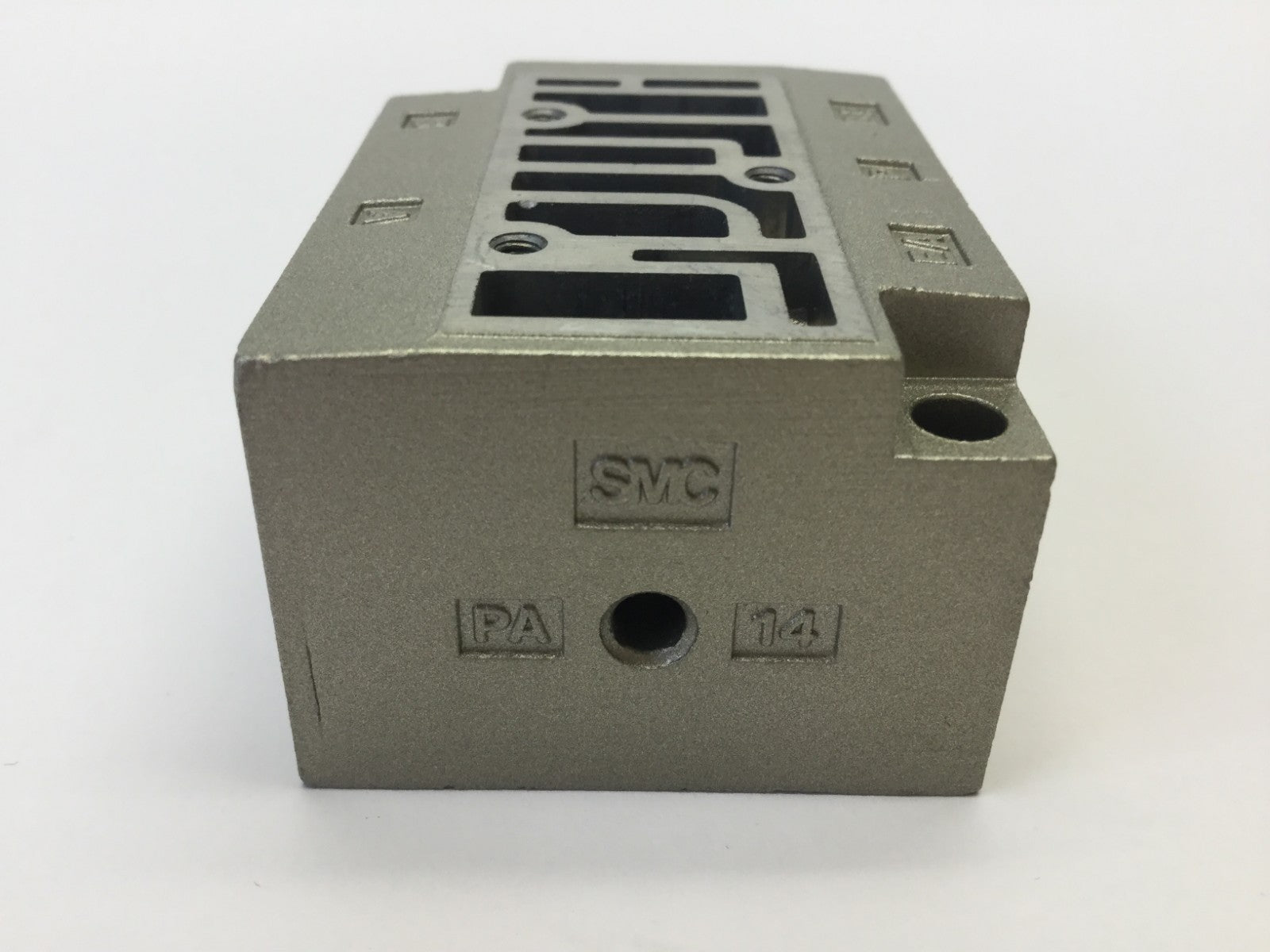 SMC PA 14 Manifold Base PE PB 12 - Maverick Industrial Sales