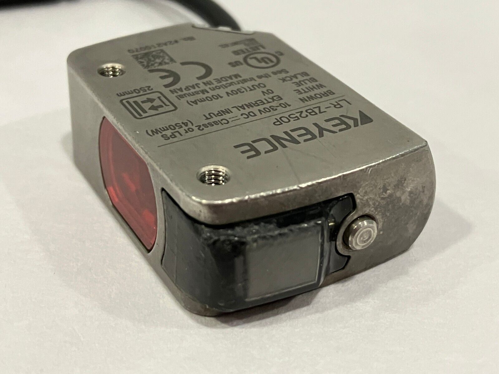 Keyence LR-ZB250P Self Contained Laser Sensor w/ Cable CMOS Rectangular - Maverick Industrial Sales