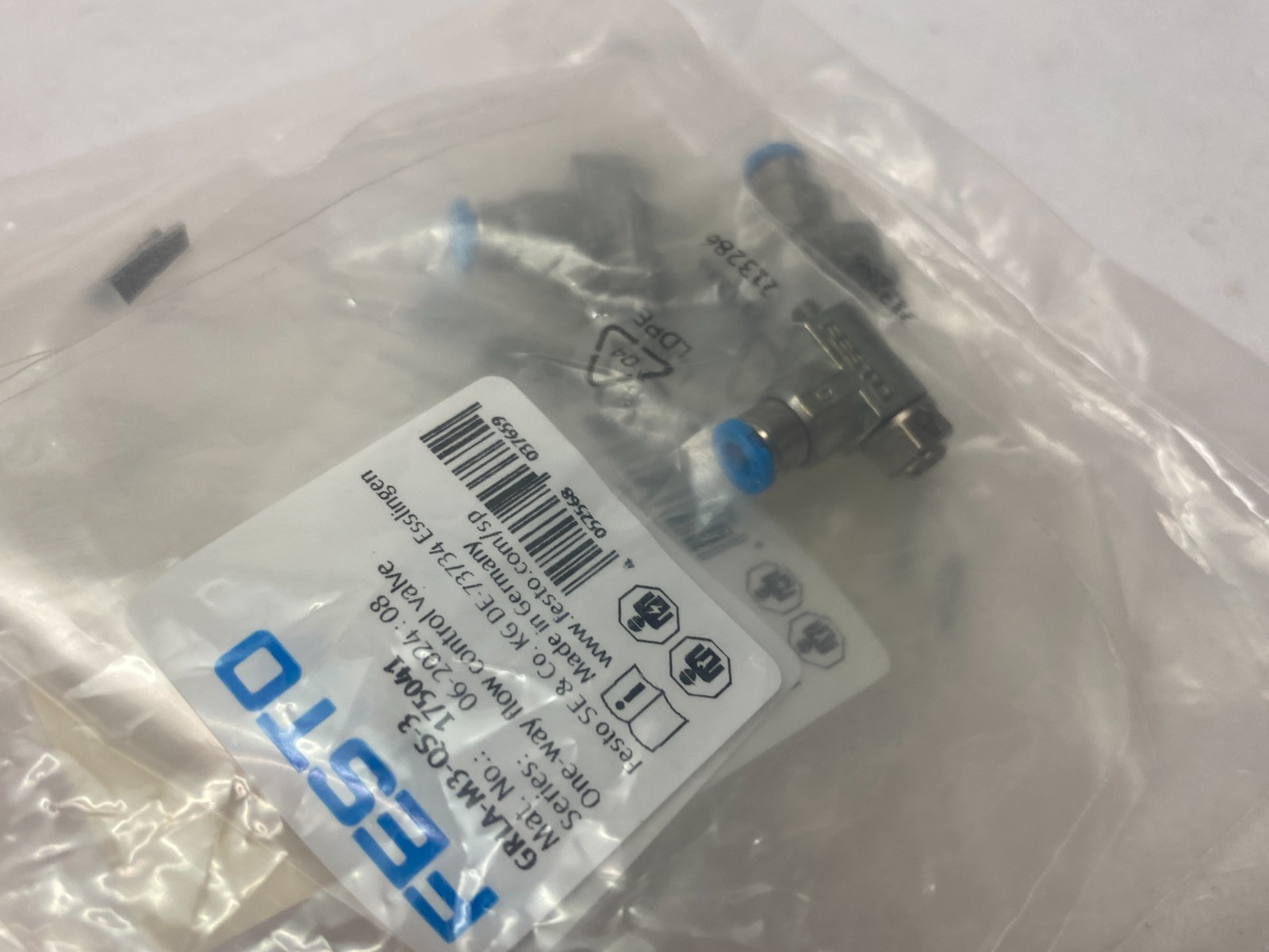 Festo GRLA-M3-QS-3 One-Way Flow Control Valve 175041 PKG OF 4 - Maverick Industrial Sales