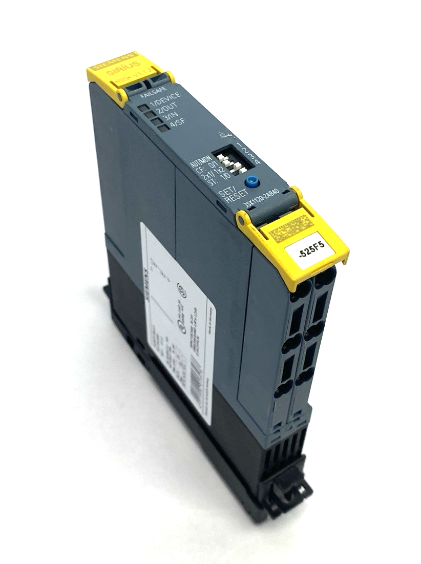 3SK1120-2AB40 | Siemens SIRIUS Advanced Basic Safety Relay Unit w/ Connector Term. - Used - Maverick Industrial Sales