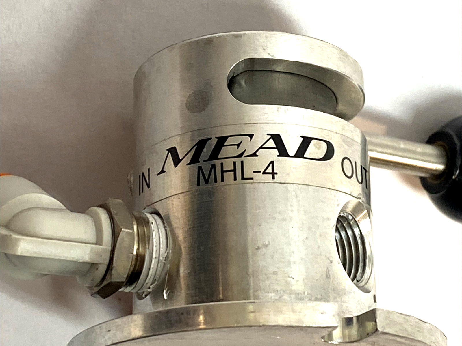 MHL-4 | Mead 4-Way Ball Handle Pneumatic Valve 1/8" NPT 150 PSI - Used - Maverick Industrial Sales