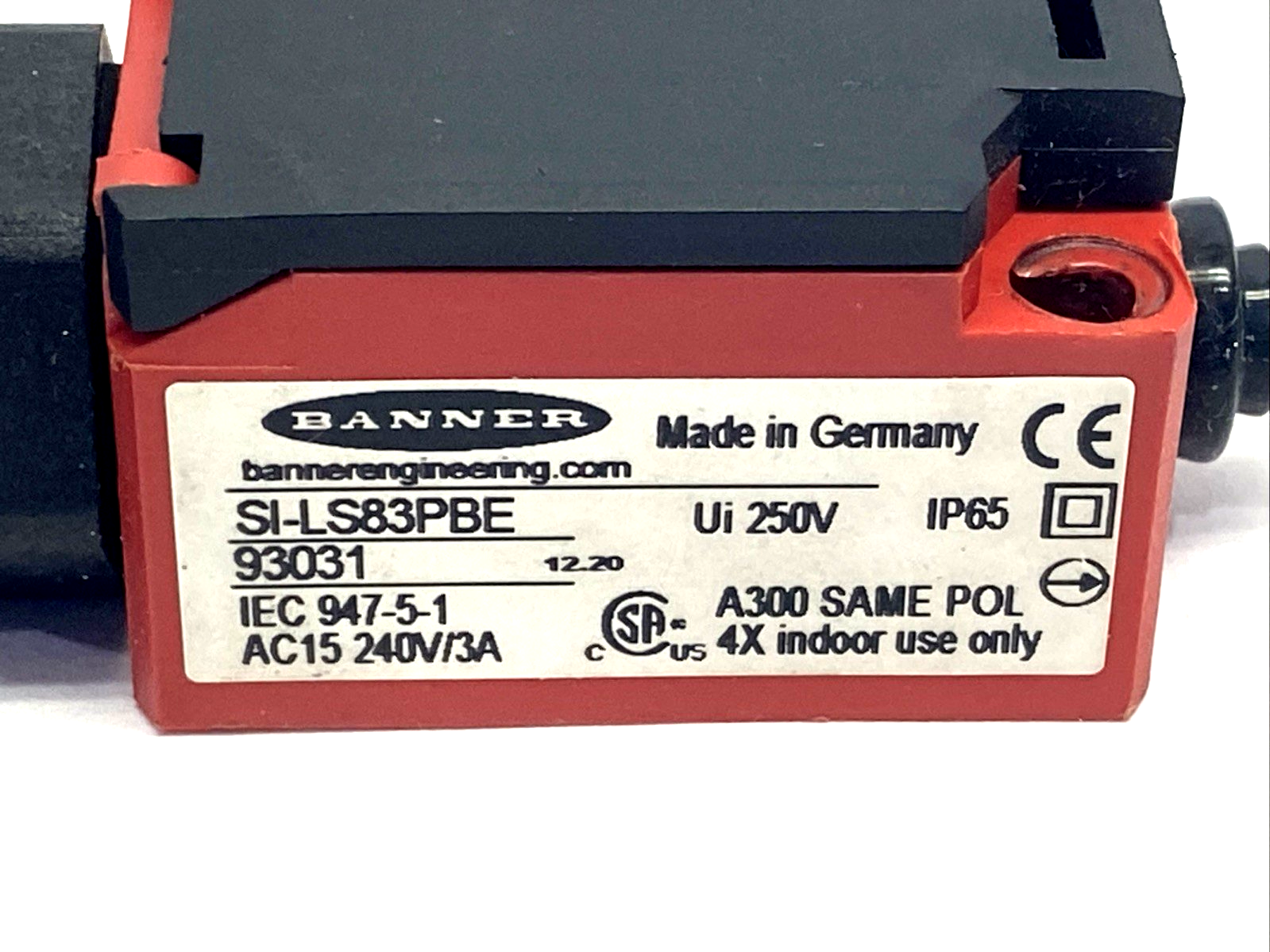 47743052