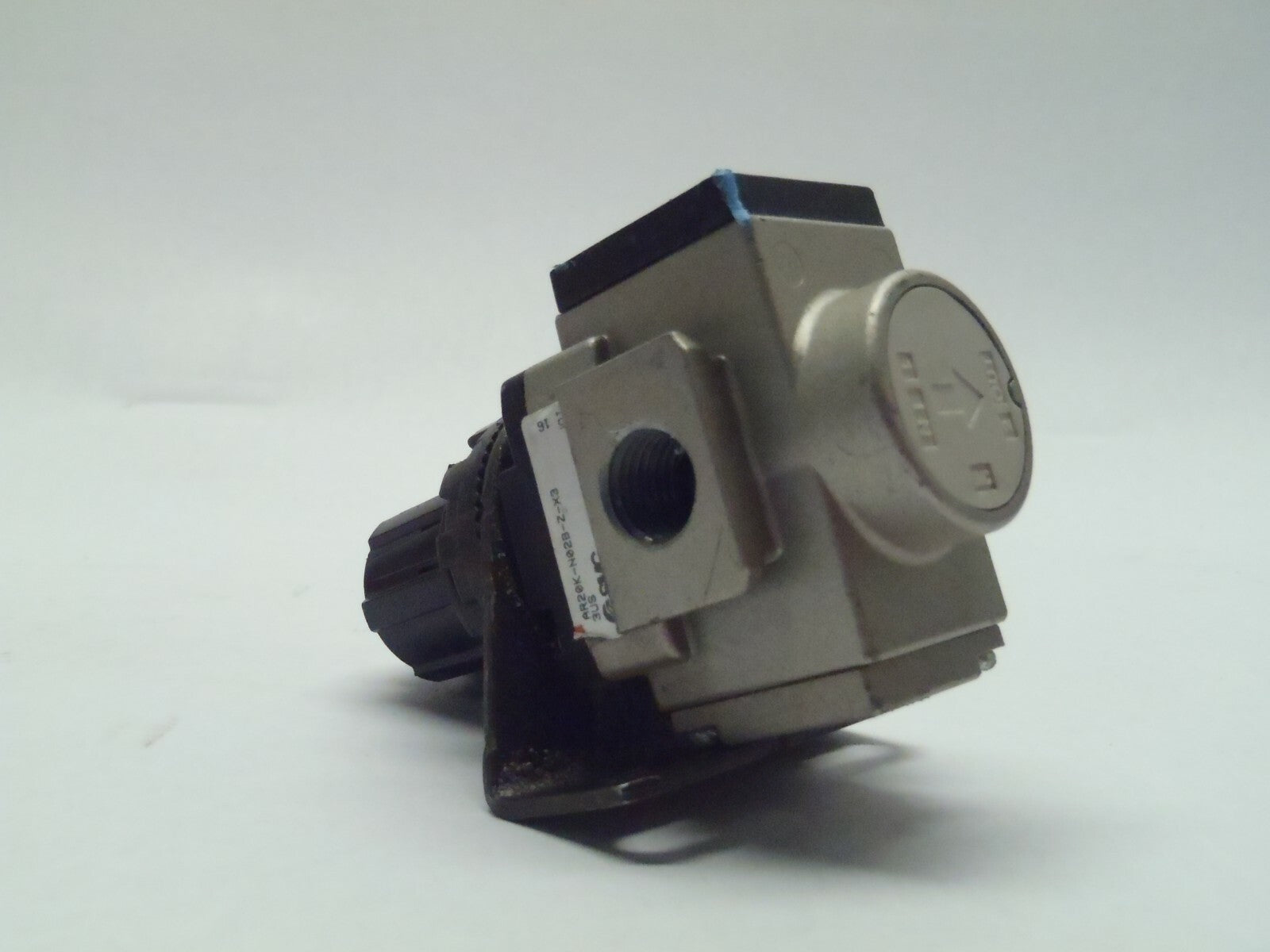SMC AR20K-N02B-Z-X33US Pressure Regulator w/ Mounting Bracket - Maverick Industrial Sales