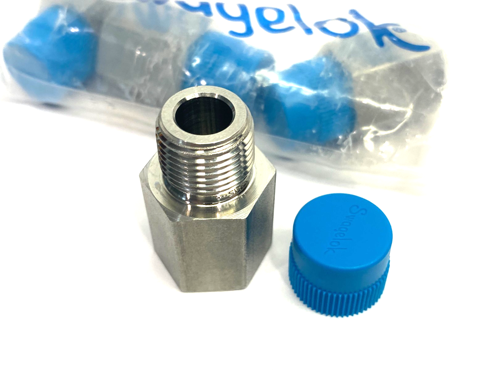 Swagelok SS-6-A Stainless Steel Pipe Adapter Fitting 3/8" NPT M to F LOT OF 4 - Maverick Industrial Sales