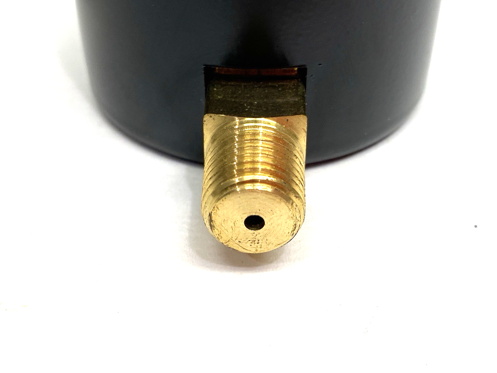 25-200-30 | NoShok Pressure Gauge, Male 1/4" NPT Bottom Conn. Black Steel Case - New – Open box - Maverick Industrial Sales