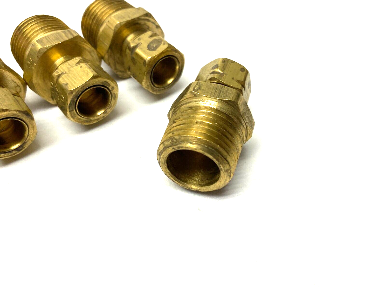 Parker 68CA-6-8 Brass Straight Compression Connector 3/8" Tube 1/2" NPT LOT OF 5 - Maverick Industrial Sales