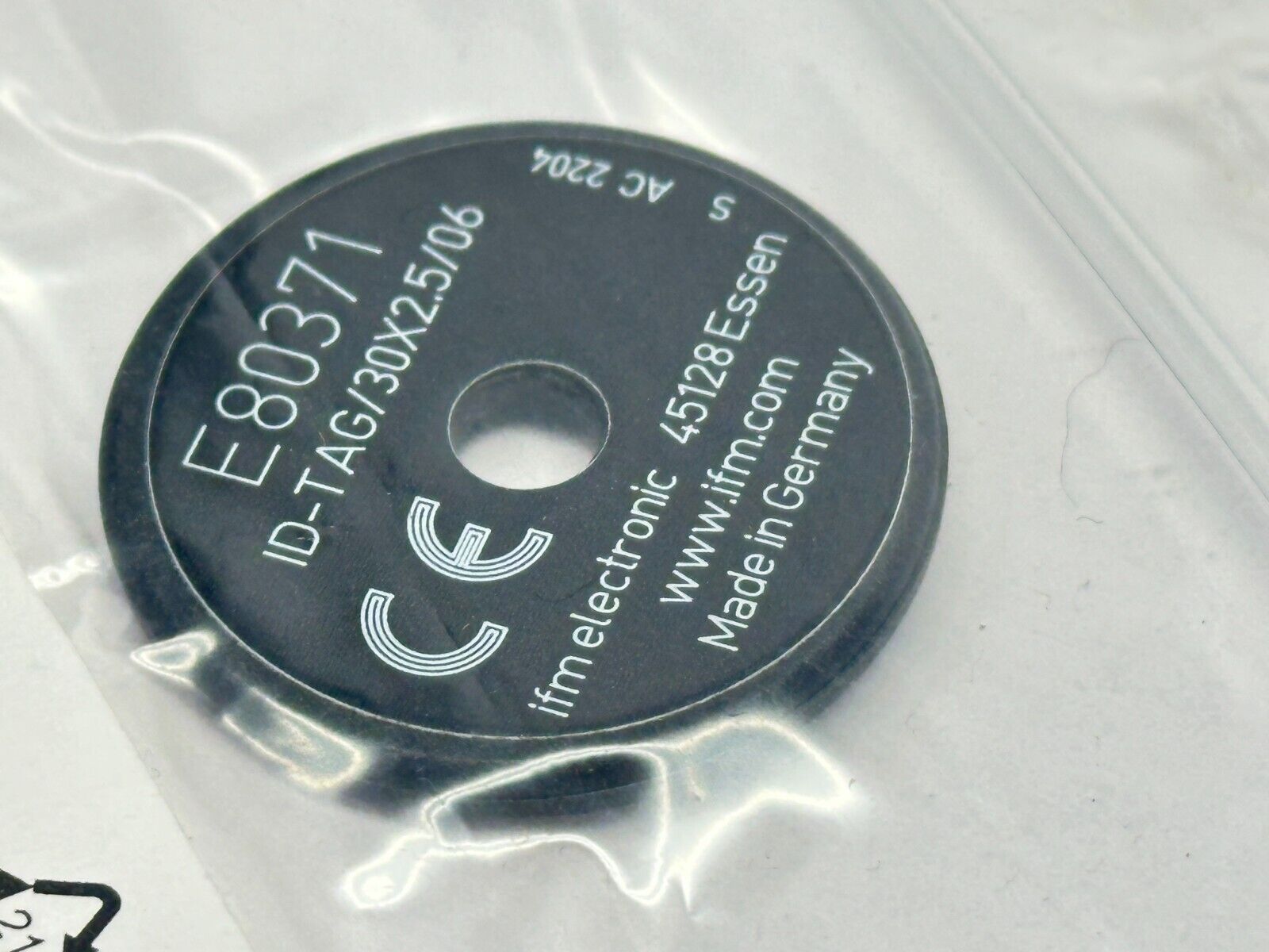 IFM E80371 RFID Tag 13.56 MHz ISO15693 ID-TAG/30X2.5/06 - 896 bit - Maverick Industrial Sales