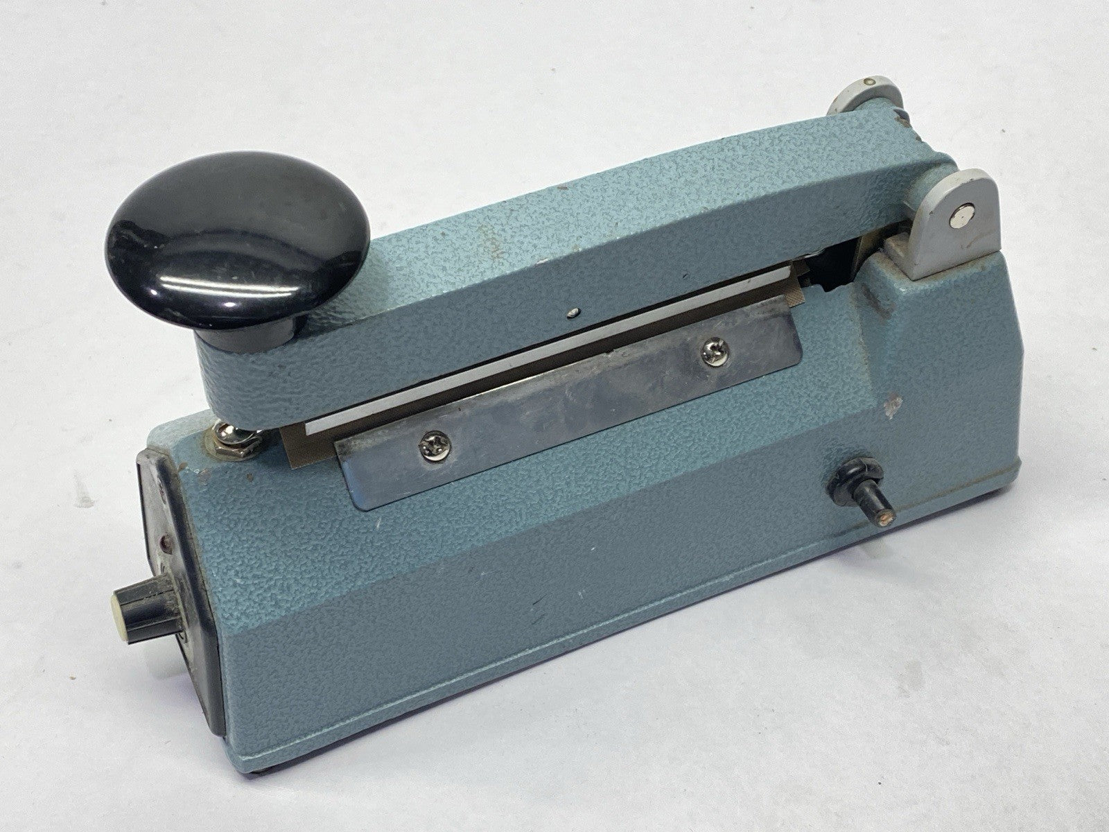 TISH-105 | TEW Impulse Hand Sealer 110-120VAC CUT CORDSET - For parts or not working - Maverick Industrial Sales