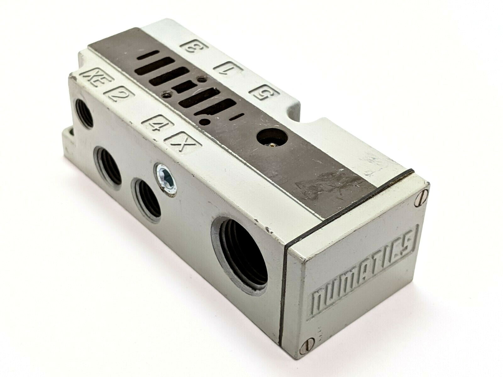 Numatics Manifold w/ XE 2 4 X, 5 1 3 Ports - Maverick Industrial Sales