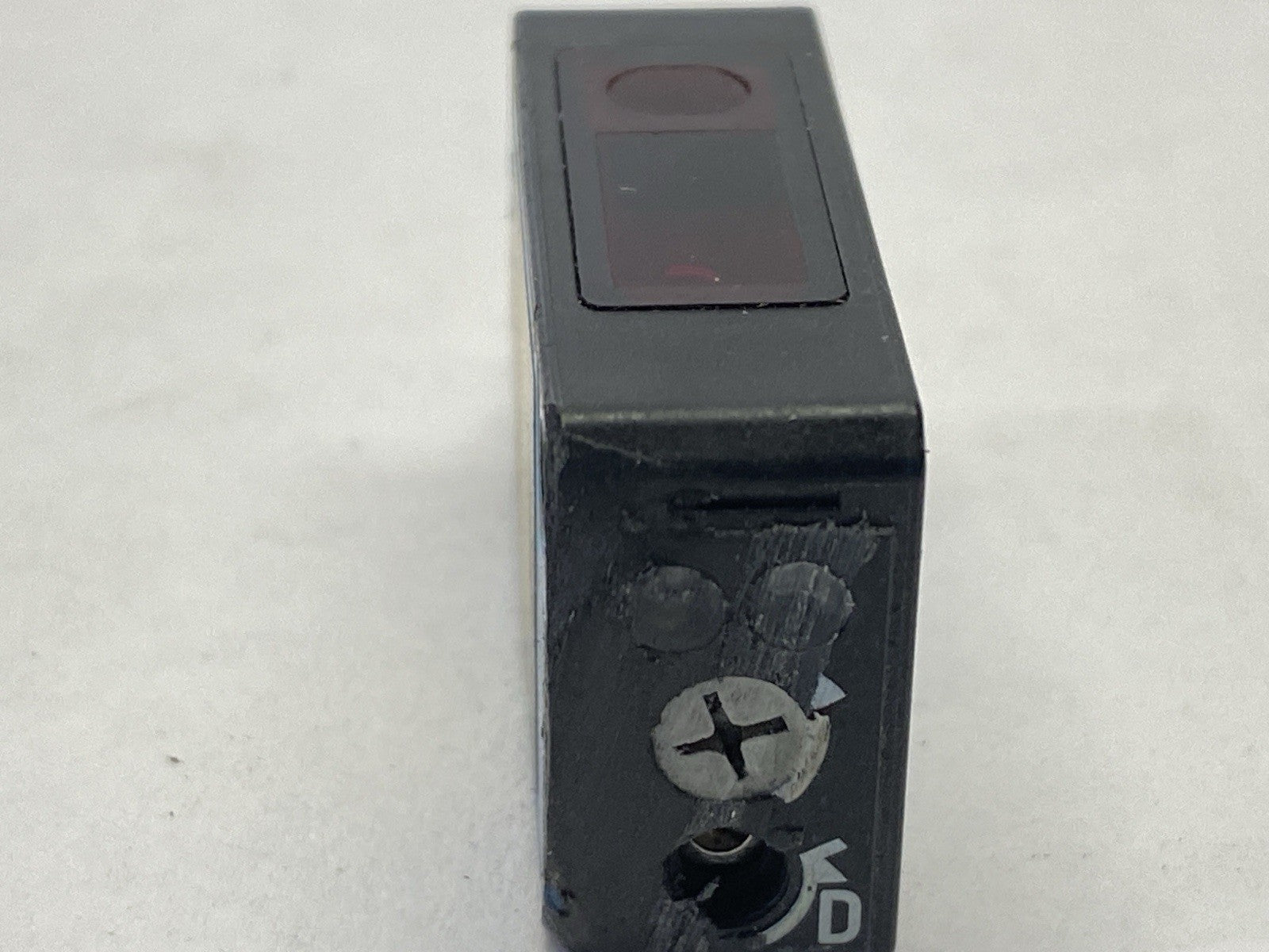 Sick WTB8L-P2111 Photoelectric Proximity Sensor 10-30VDC 6033225 - Maverick Industrial Sales