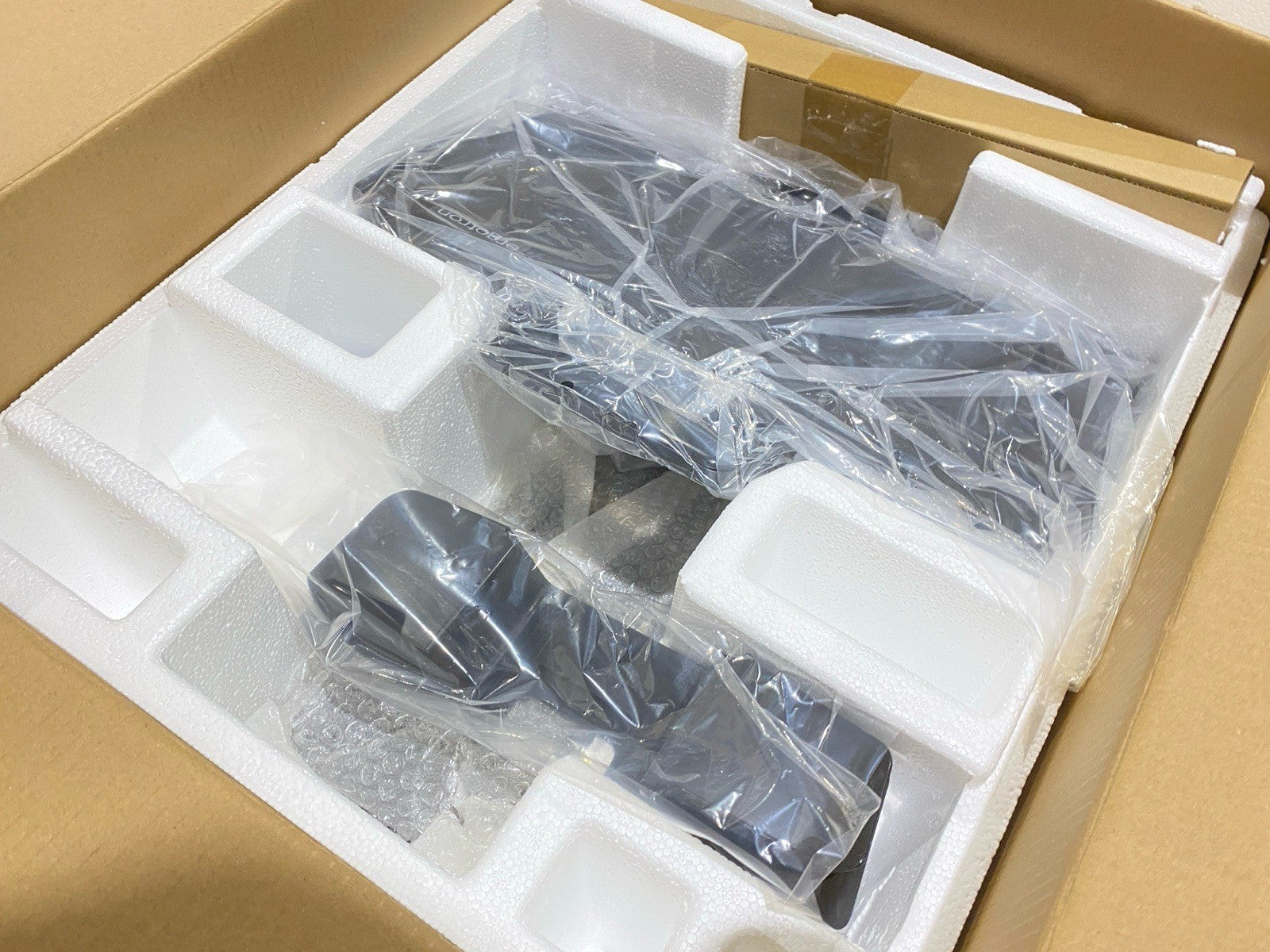 45-230-200 | Ergotron 200 Series Combo Arm Keyboard & Monitor Mount Black - Open box - Maverick Industrial Sales