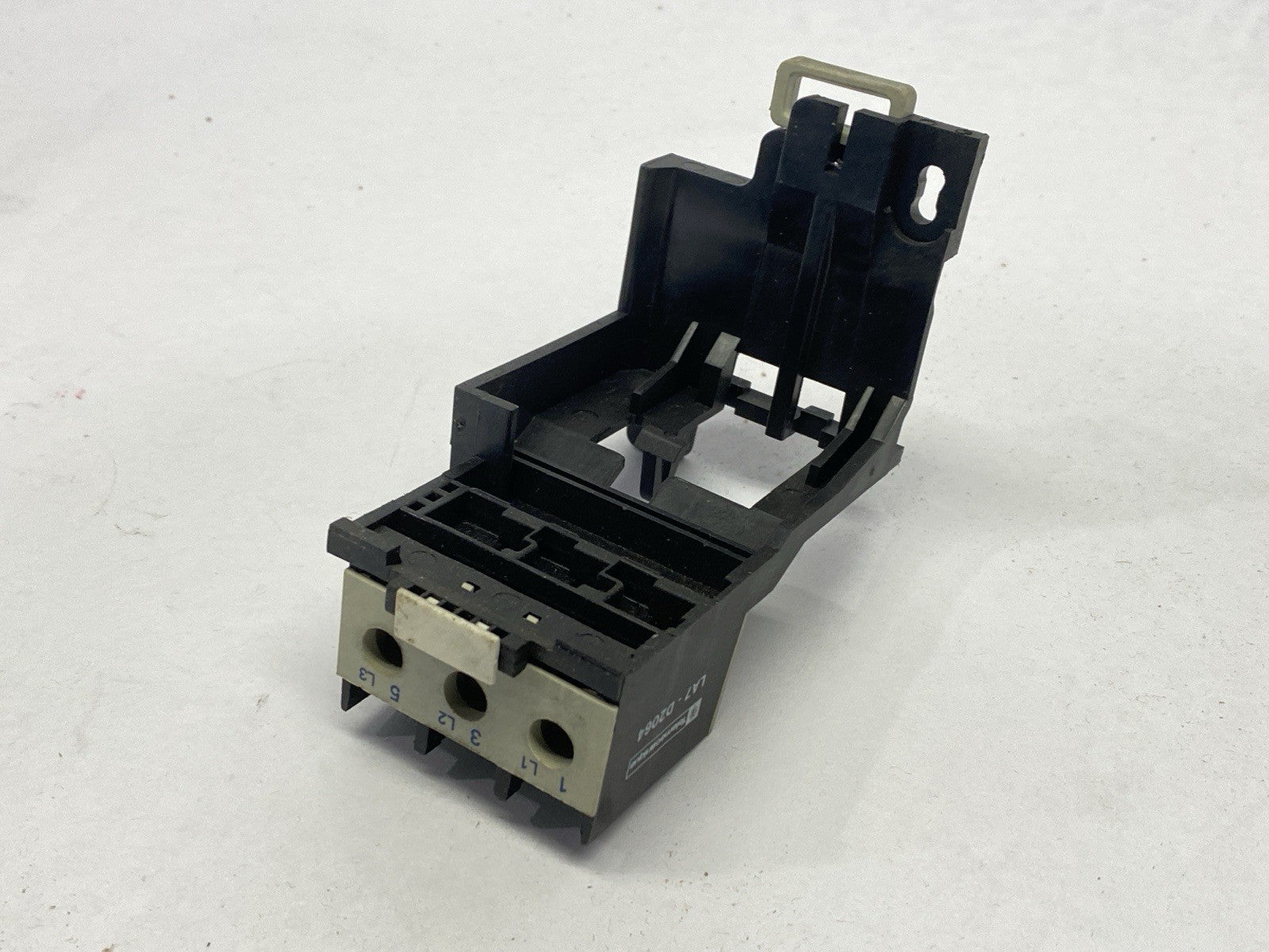 Telemecanique LA7D2064 TeSys Deca Terminal BLock Adapter - Maverick Industrial Sales