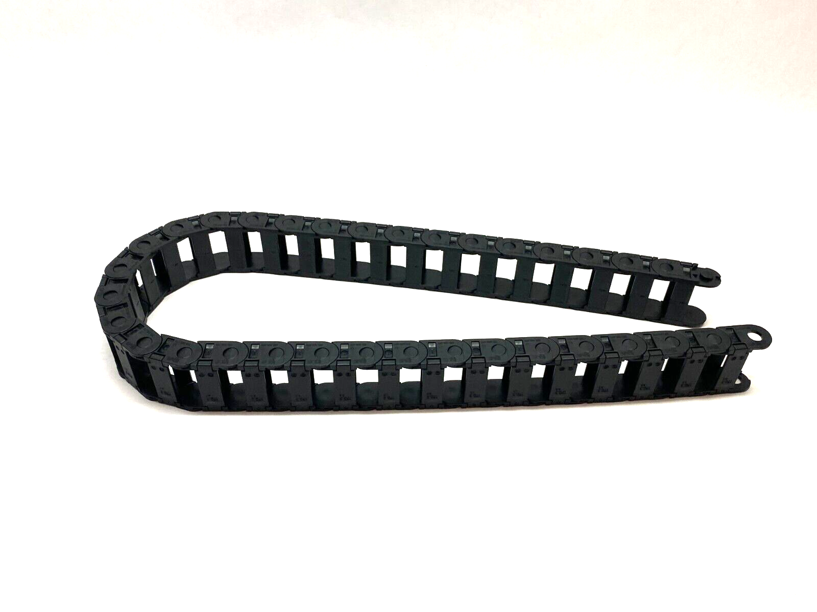 Igus B15-038-075-0 E-Chain Cable Carrier 38mm Inner 49mm Exter. 1 METER SECTION - Maverick Industrial Sales