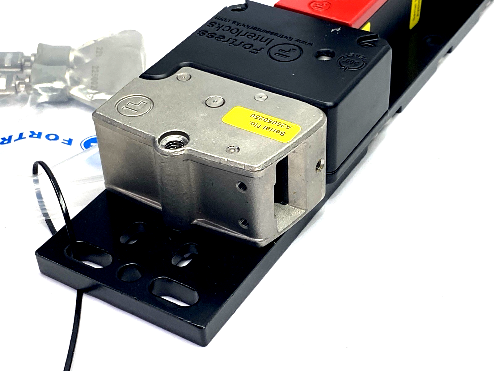Fortress Interlocks EI2A6SKR62LR462LJETP3P7P1NT04291D8D8MPB1 Interlock System - Maverick Industrial Sales