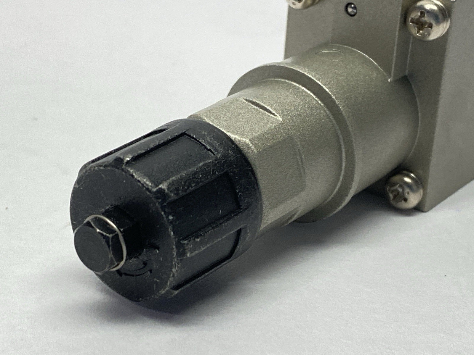 ARBF3050-00-P-1 | SMC Pneumatic High Flow Interface Regulator - New – Open box - Maverick Industrial Sales